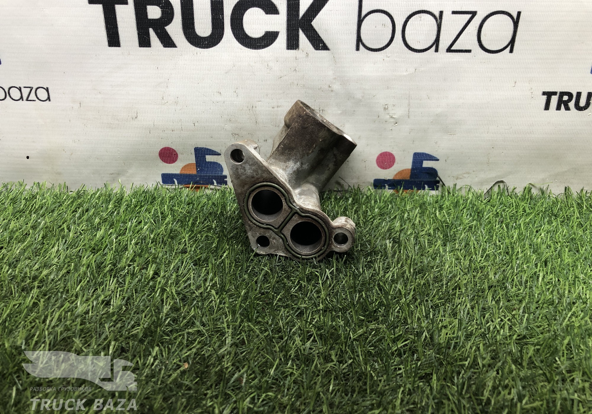 200V054400004 Фланец двигателя системы охлаждения для Sinotruk Sitrak C7H