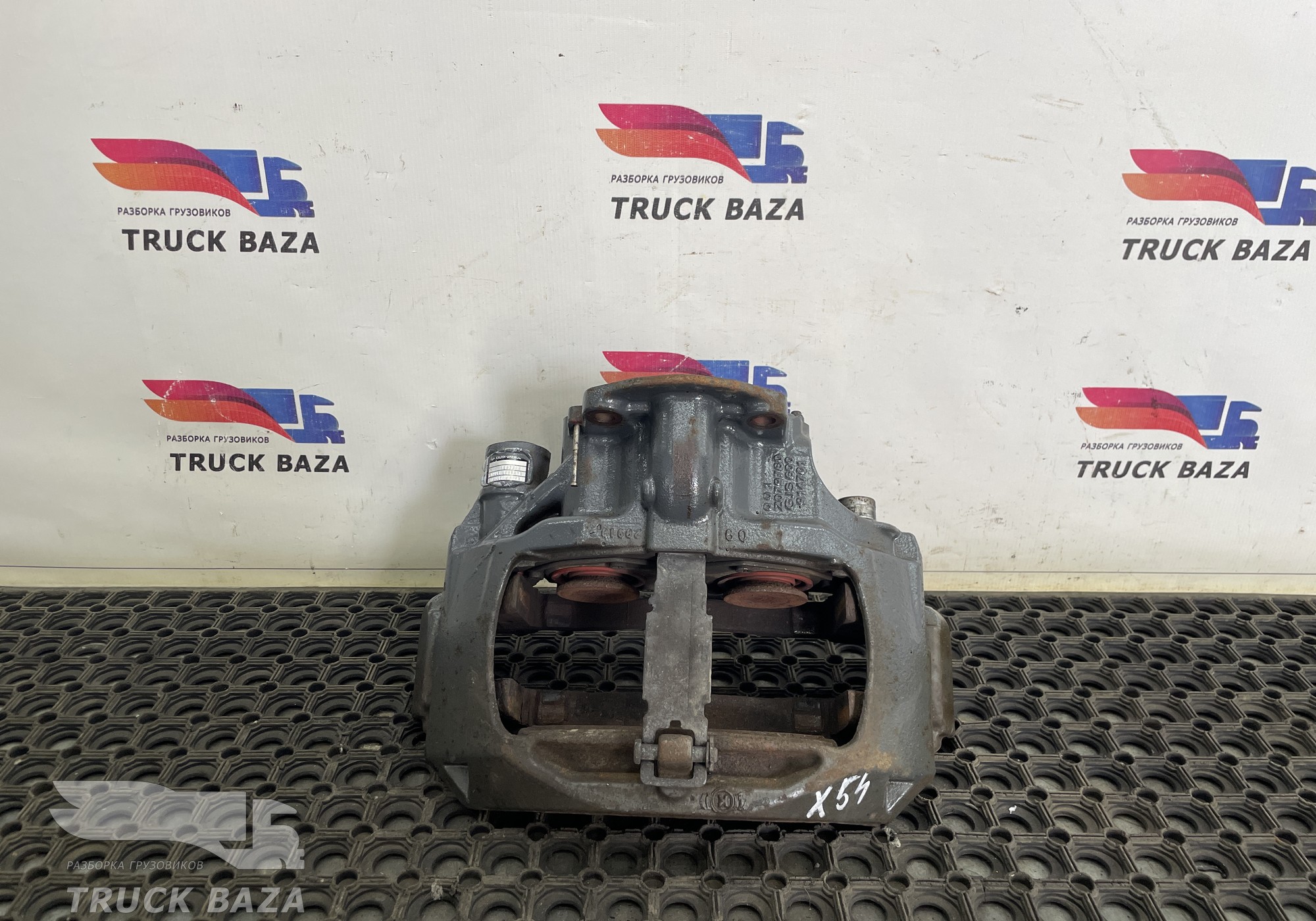 1862300 Суппорт передний правый для Daf