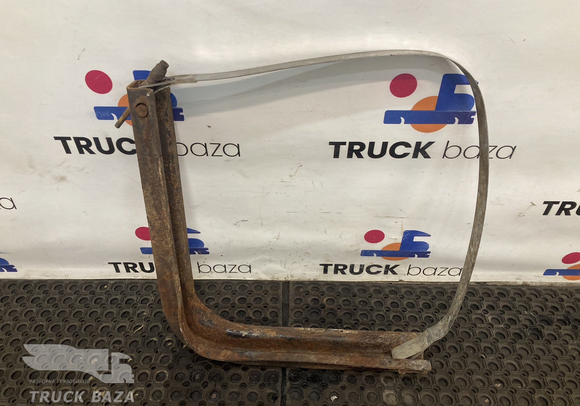 Кронштейн гидравлического бака для Scania 5-series G (с 2004 по 2016)