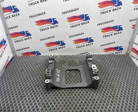 2047510 Кронштейн генератора для Daf XF106 (с 2012)