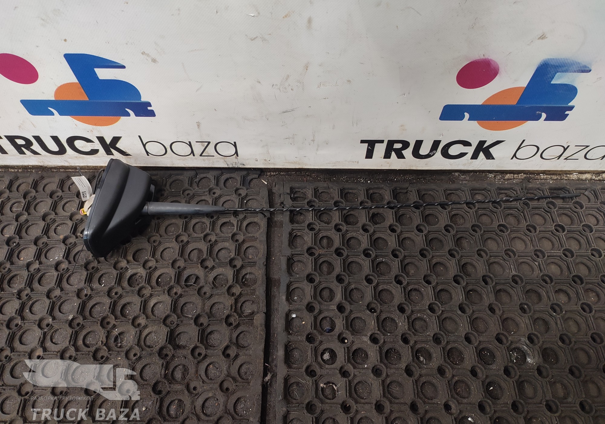 Антенна для Renault T (с 2013)