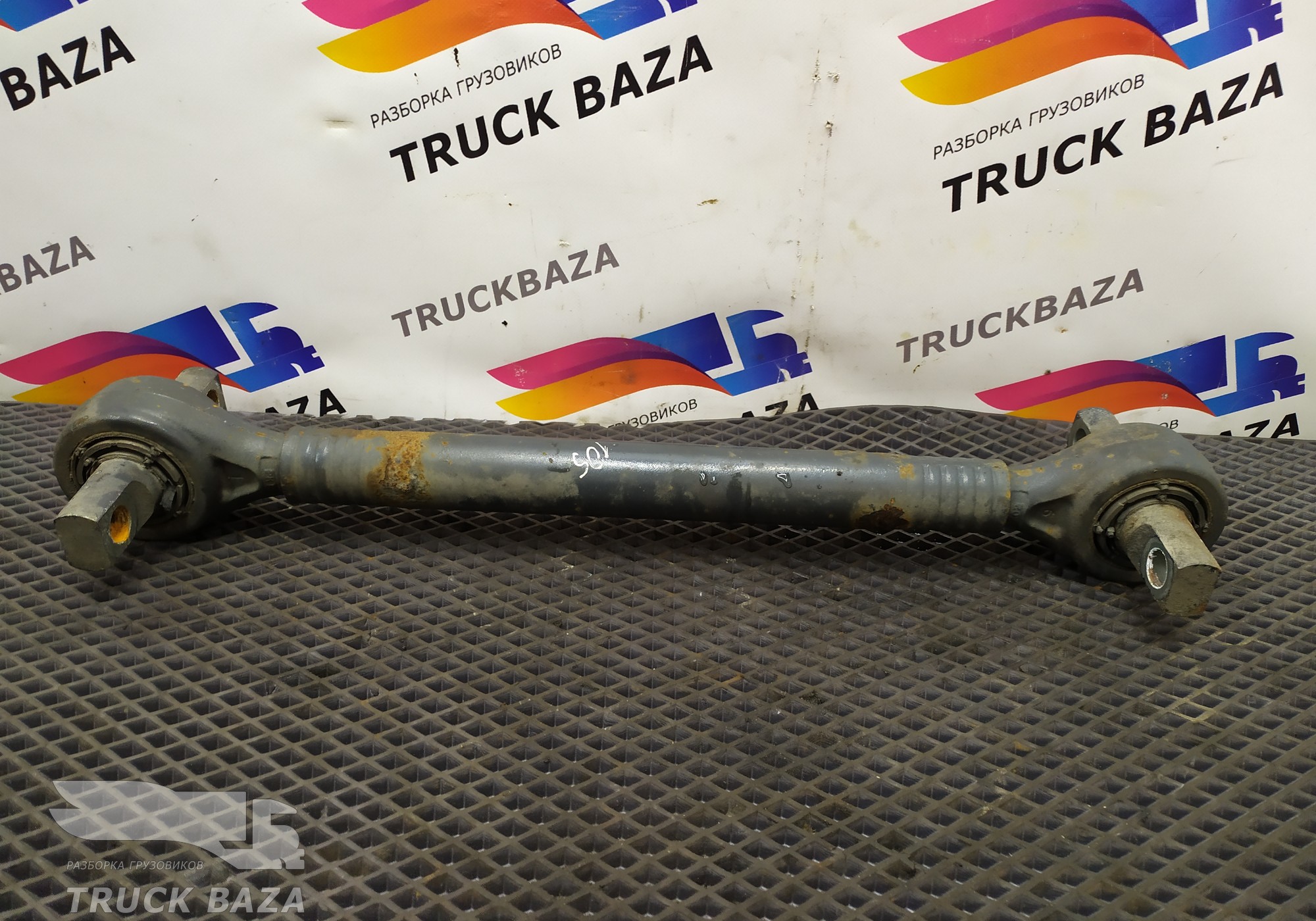 1817809 Тяга реактивная для Daf XF105