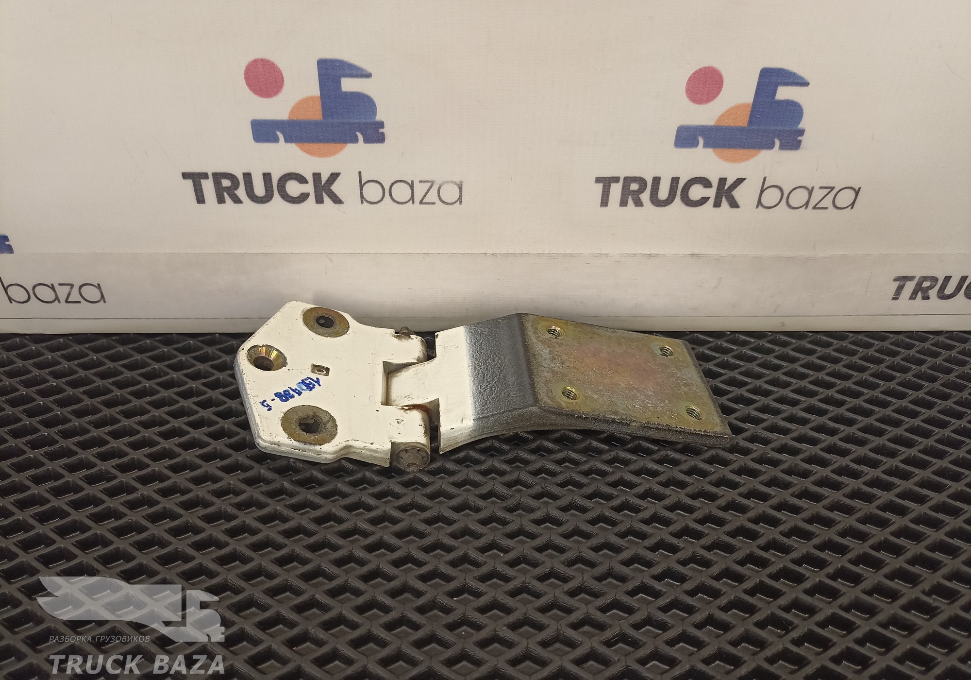 1341492 Петля двери для Daf