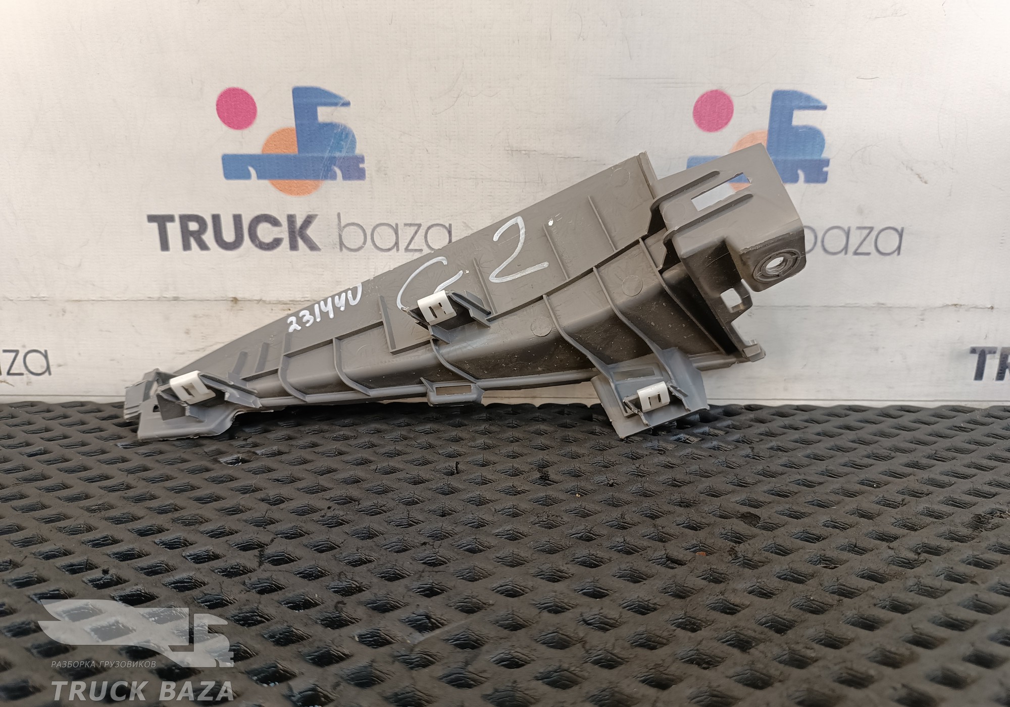 Накладка панели приборов для DongFeng GX DFH4180