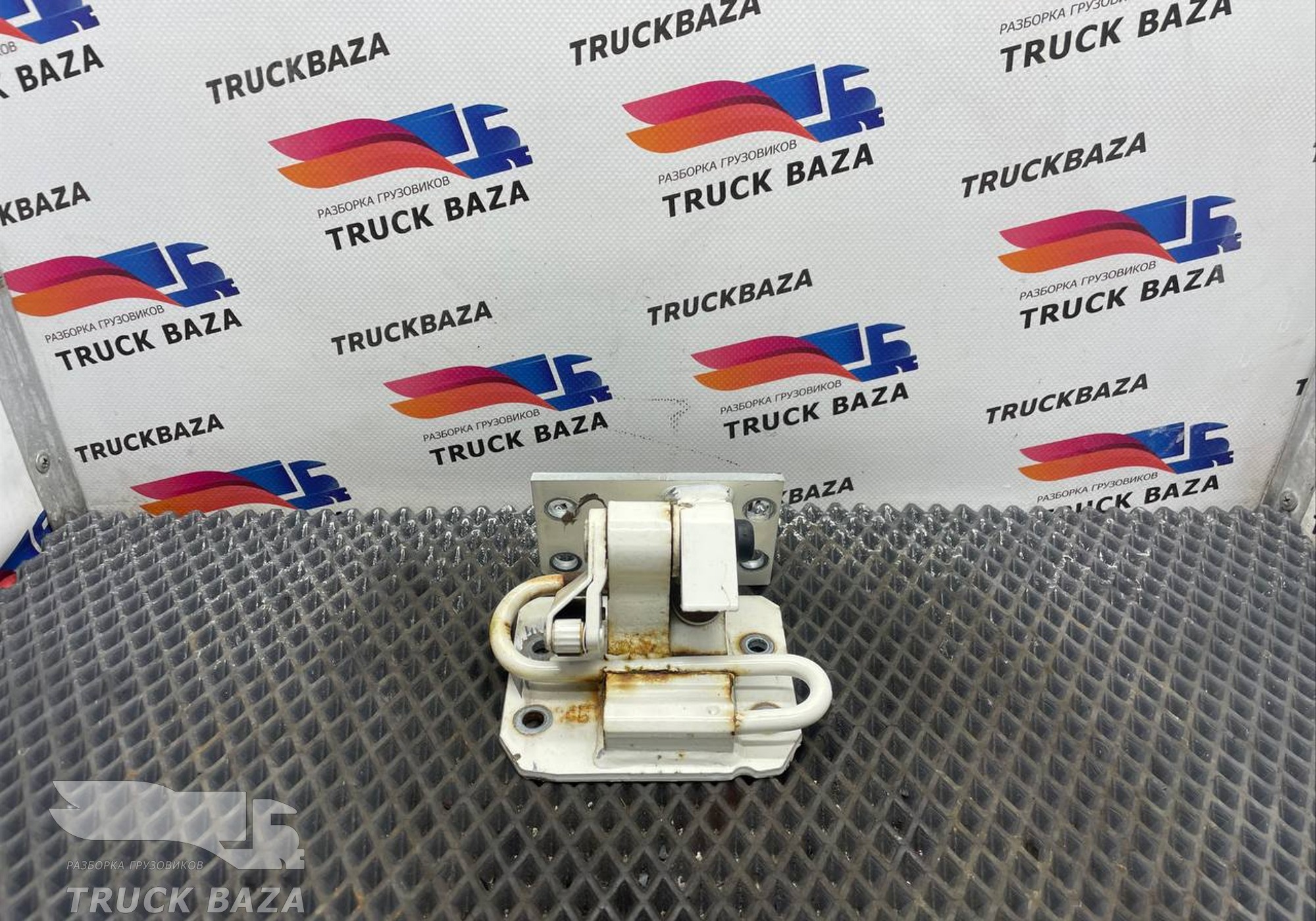 81626906050 Петля двери правая верхняя для Man TGX II (с 2012)