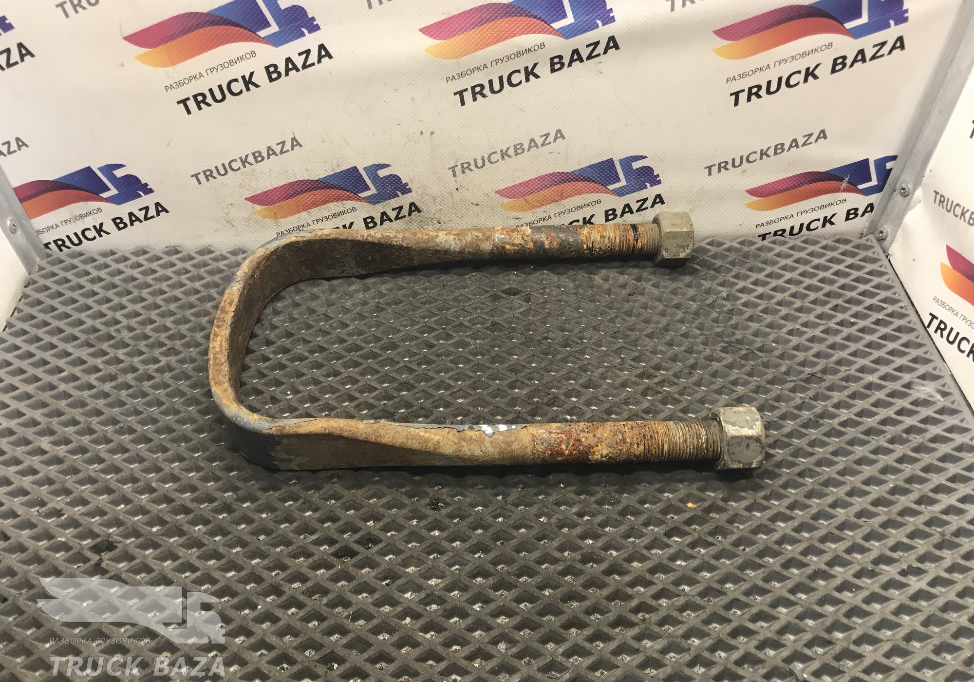 0529939 Стремянка рессоры задней для Daf