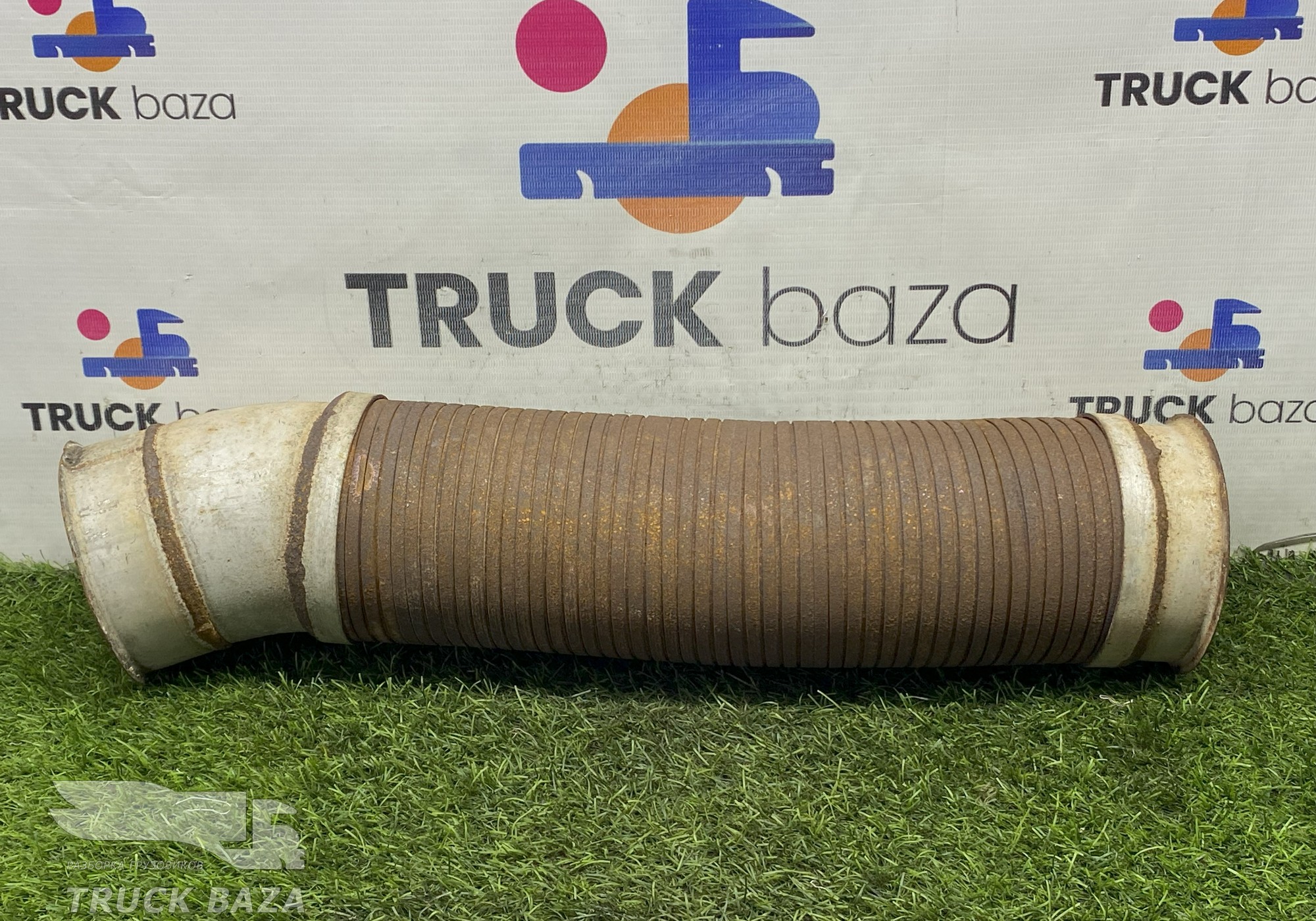 1529474 Труба глушителя