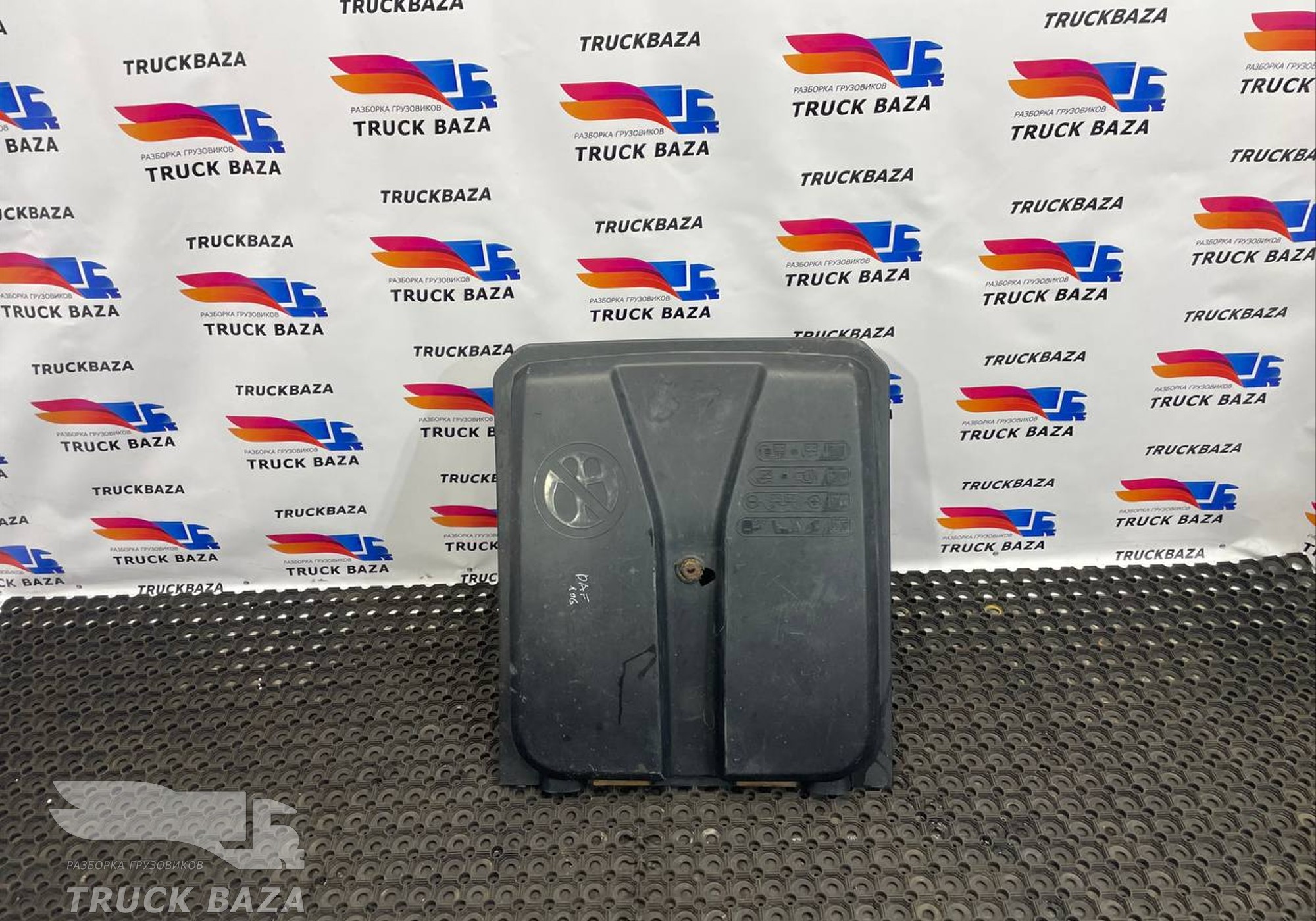 1850041 Крышка ящика АКБ для Daf XF106 (с 2013 по 2023)