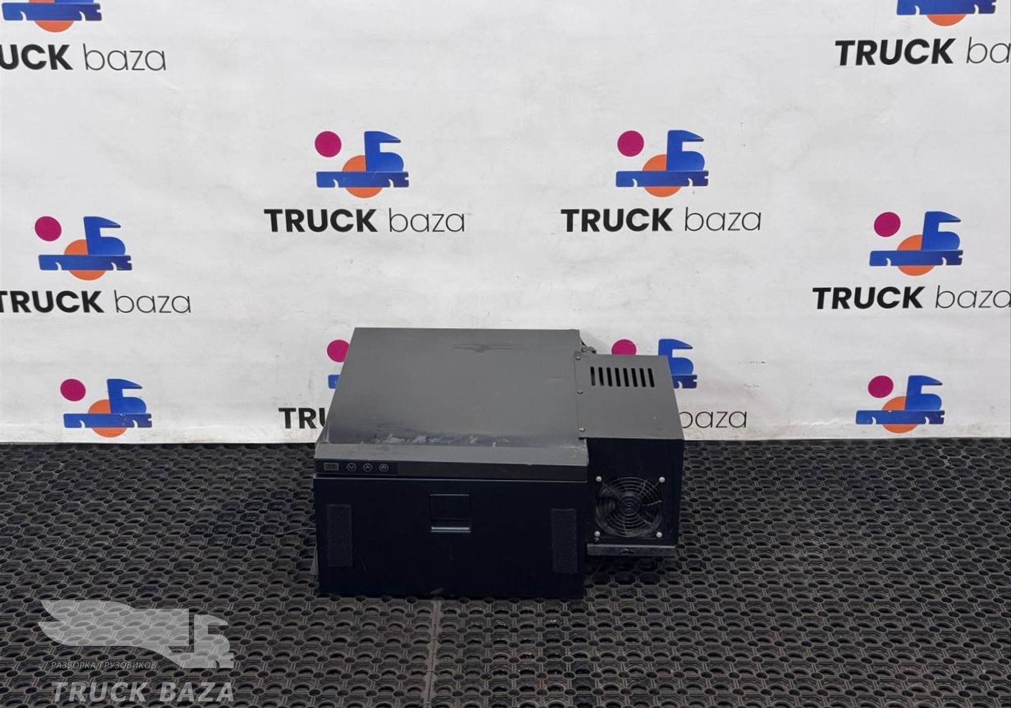 WG1662760001 Холодильник для Sinotruk Sitrak C7H