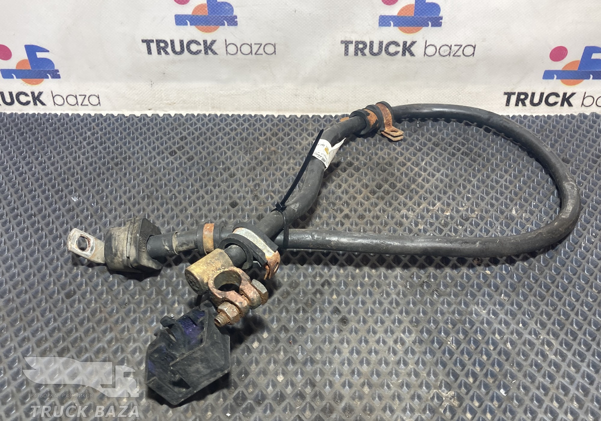 1371829 Перемычка АКБ для Scania 5-series G (с 2004 по 2016)