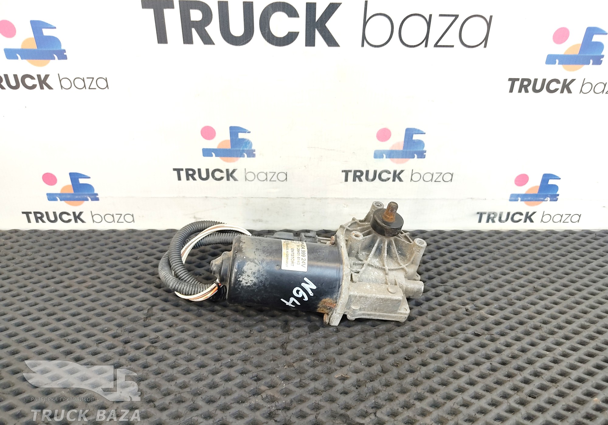 81264016143 Моторчик стеклоочистителя для Man TGX I (с 2007)