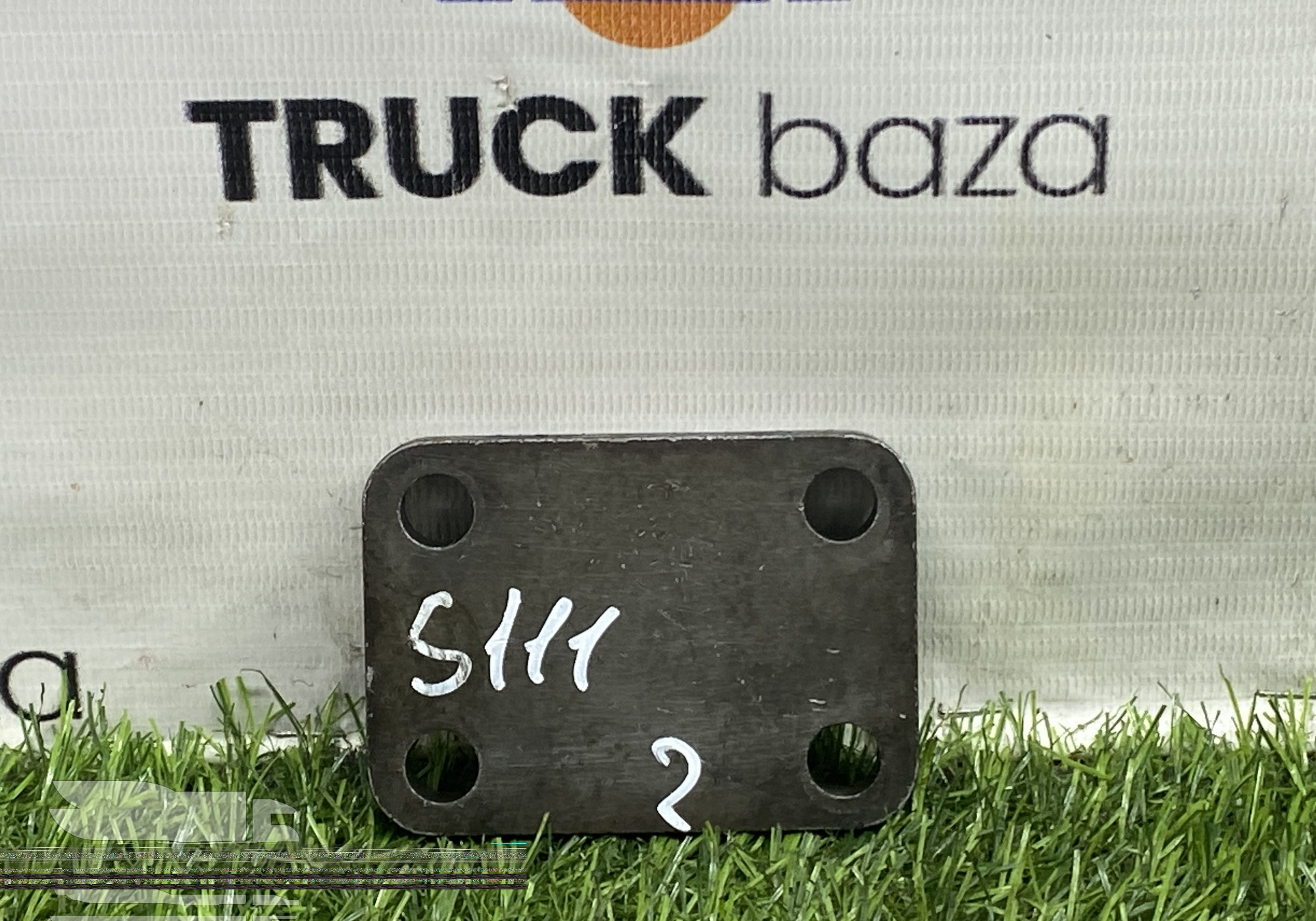 2454467 Проставка кронштейна двигателя