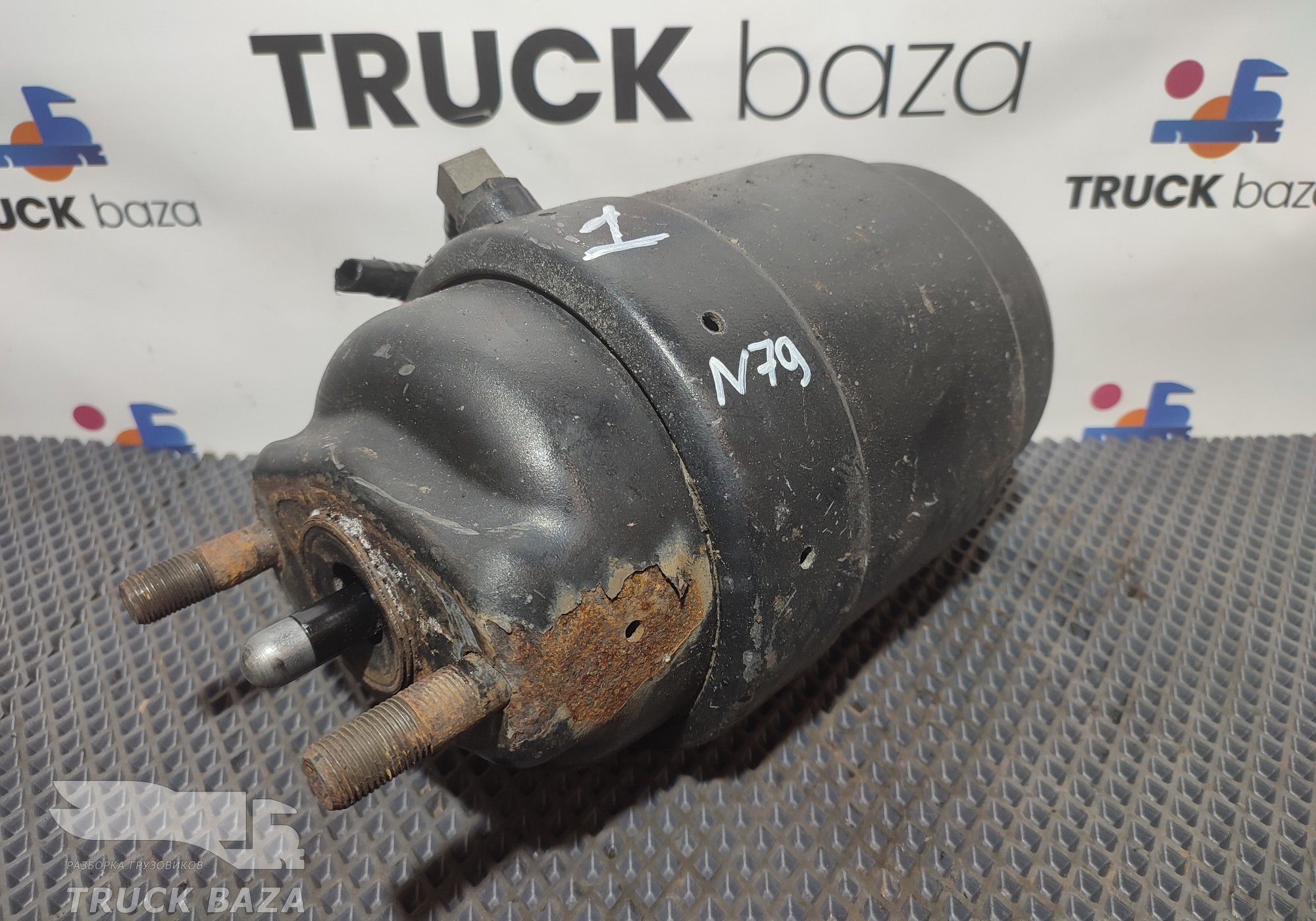 81504116015 Энергоаккумулятор тормозной