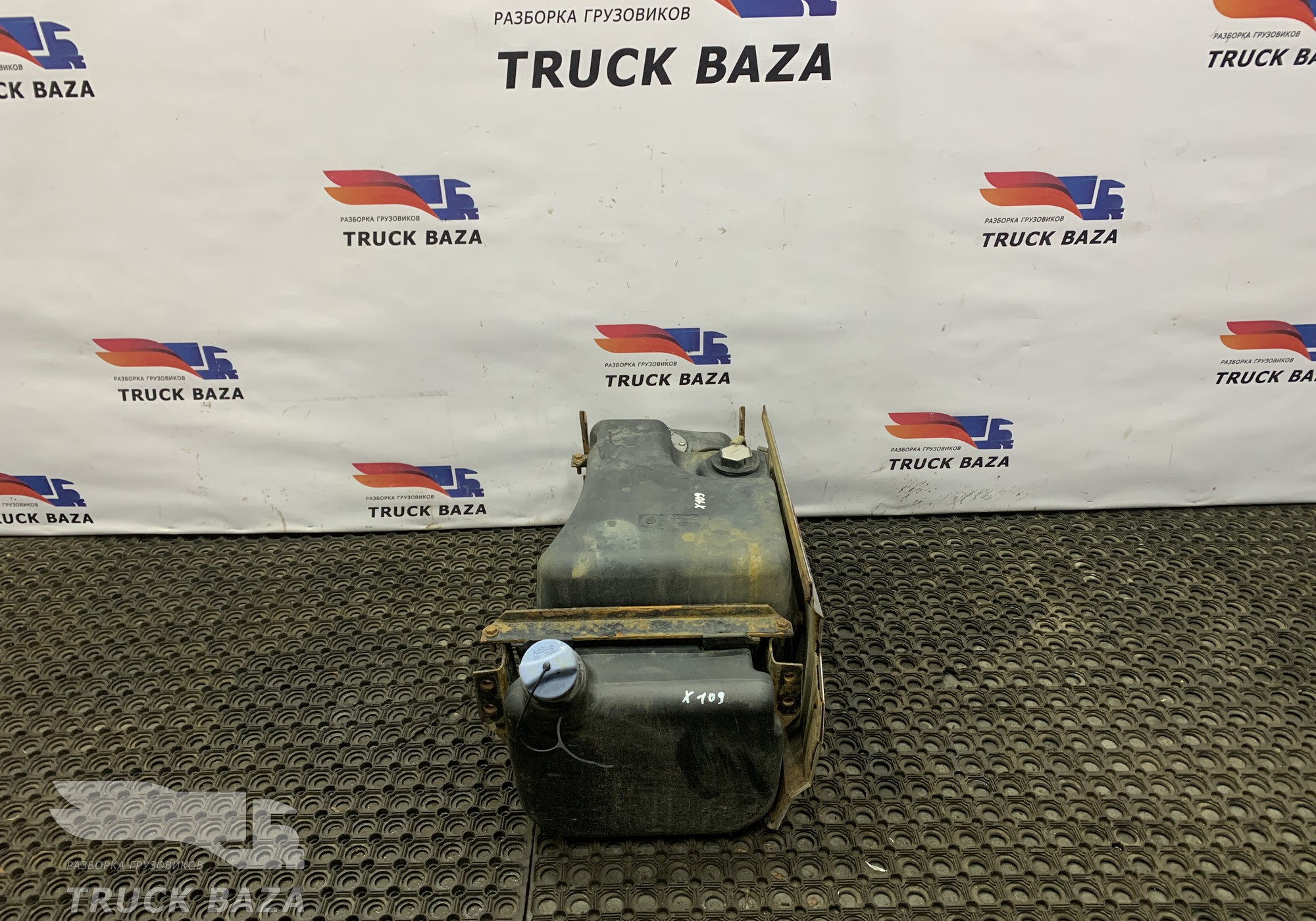 1692865 Бак AdBlue для Daf XF105 (с 2005)