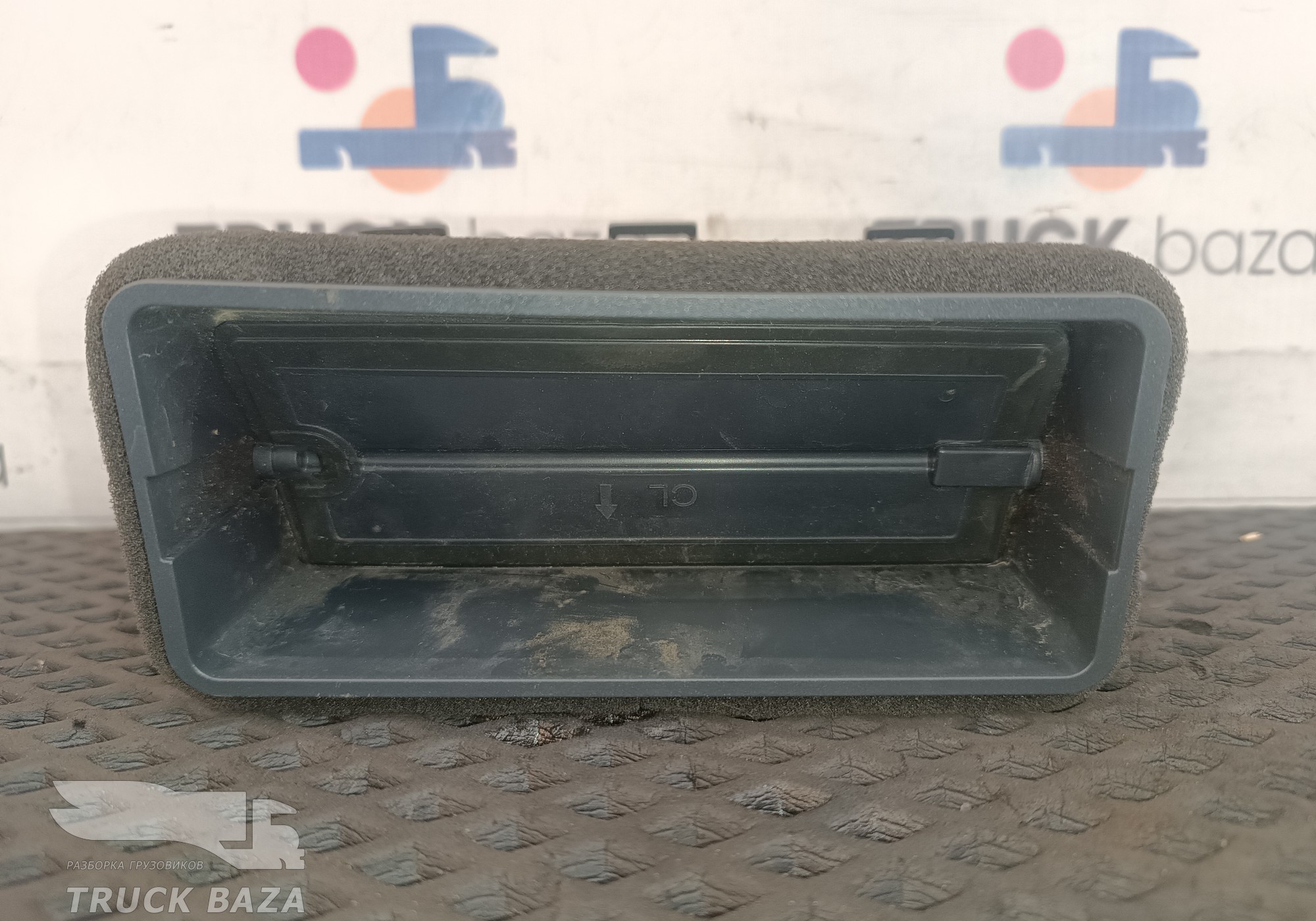 Дефлектор воздушный левый для DongFeng GX DFH4180