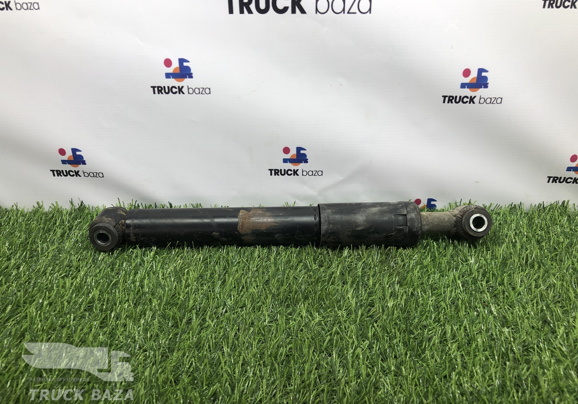 541700010923 Амортизатор кабины горизонтальный для КАМАЗ 5490 (с 2013)