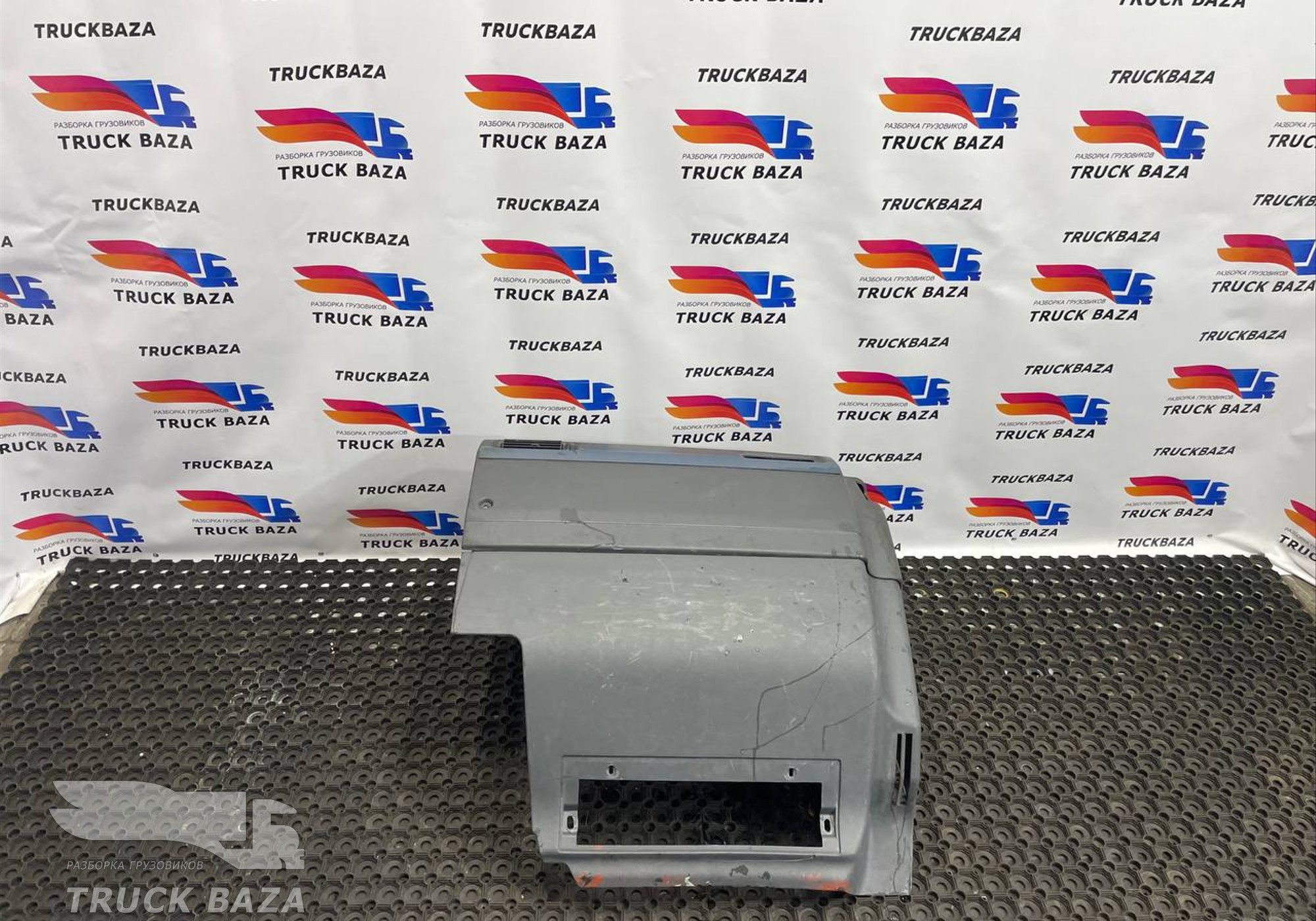 20372152 Накладка панели приборов для Volvo FH FH13 (с 2002 по 2008)