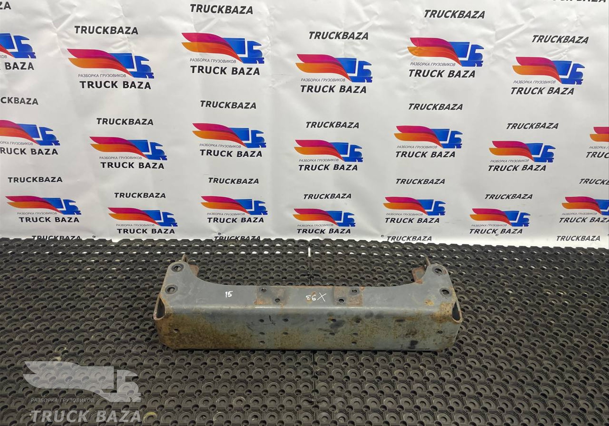 1948624 Траверса рамы задняя для Daf XF106 (с 2012)