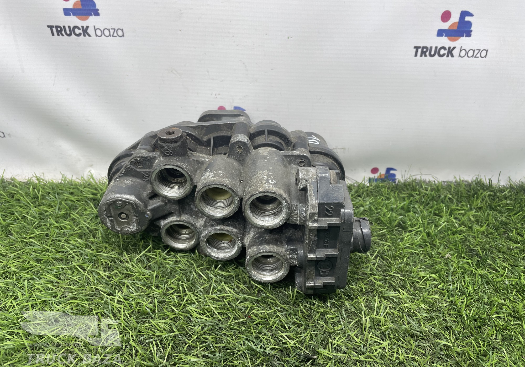 ZB4544 Кран защитный 4-х контурный