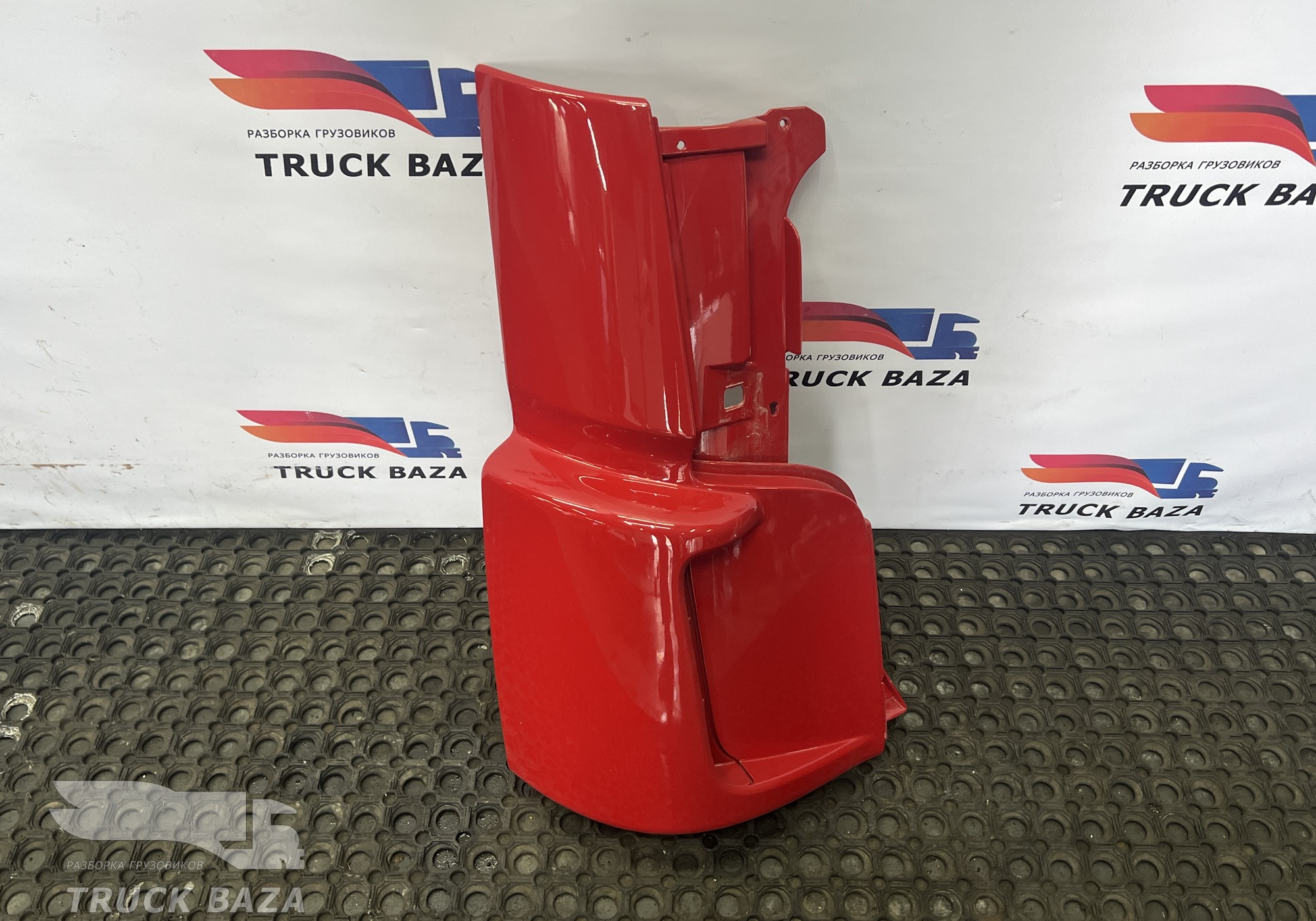 54908401224 Дефлектор кабины правый для КАМАЗ 5490 (с 2013)