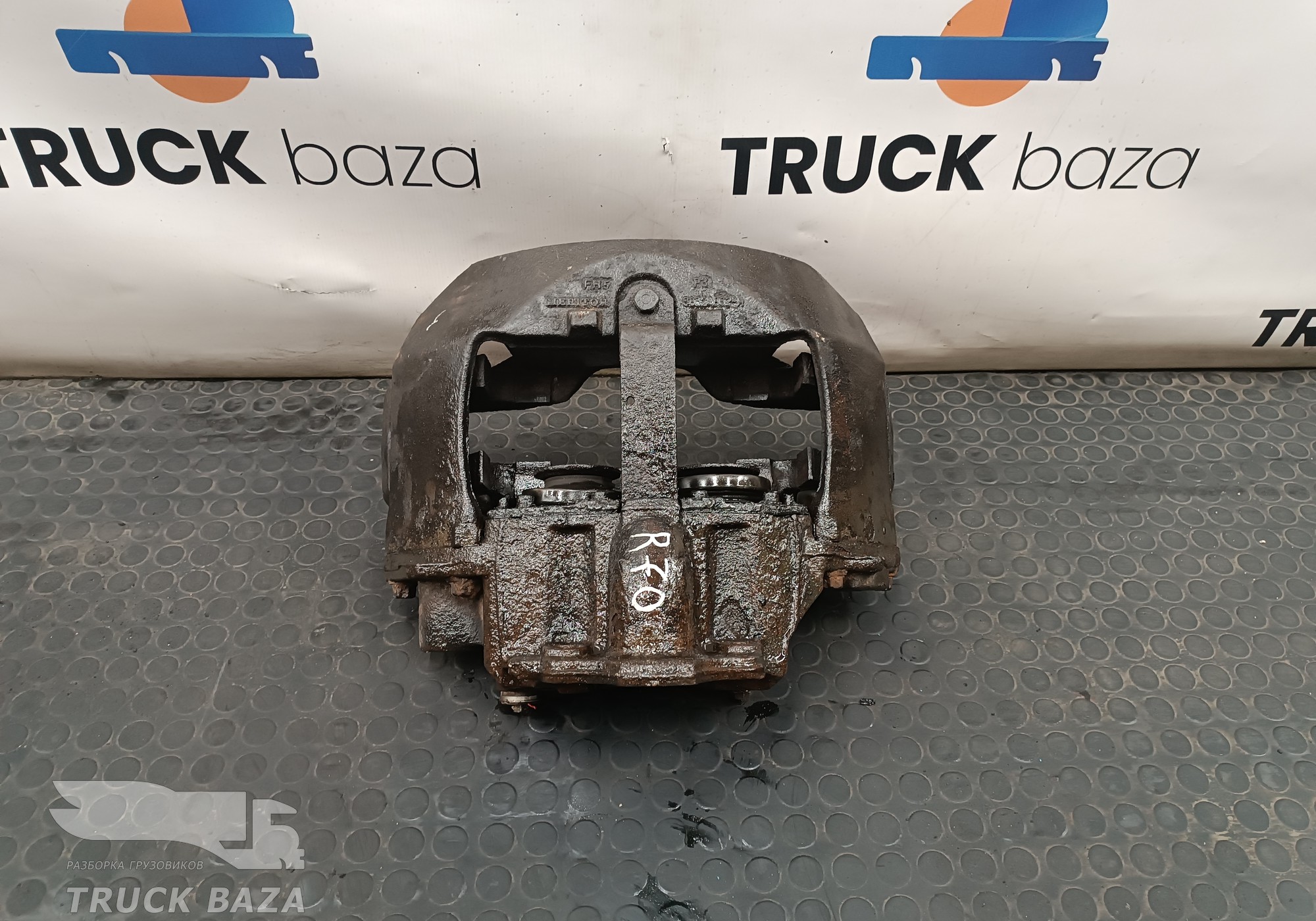 68325303 Суппорт для Renault T