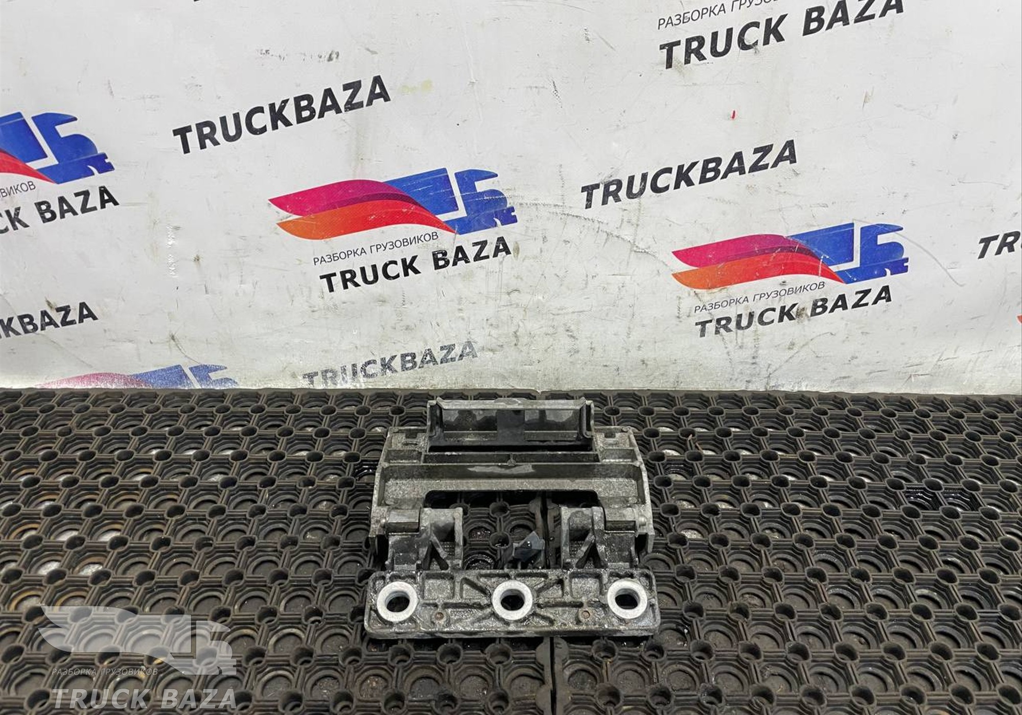 1735004 Подножка обслуживания для Daf XF105 (с 2005)