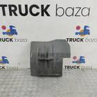 504067512 Крыло переднее левое