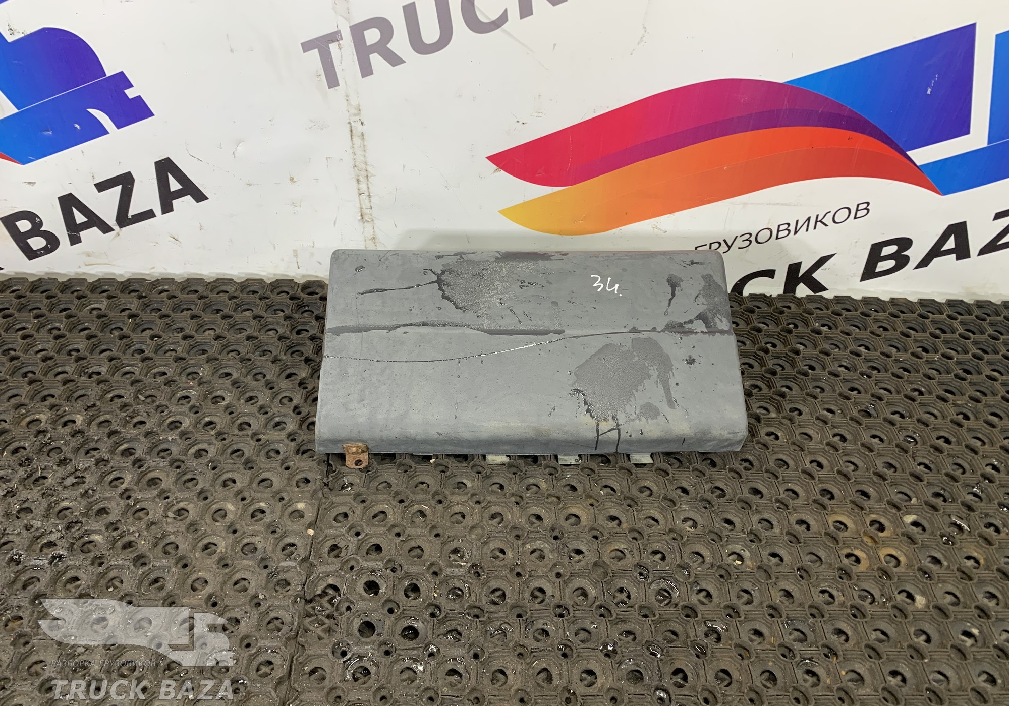 41213720 Накладка крыла заднего правого для Iveco