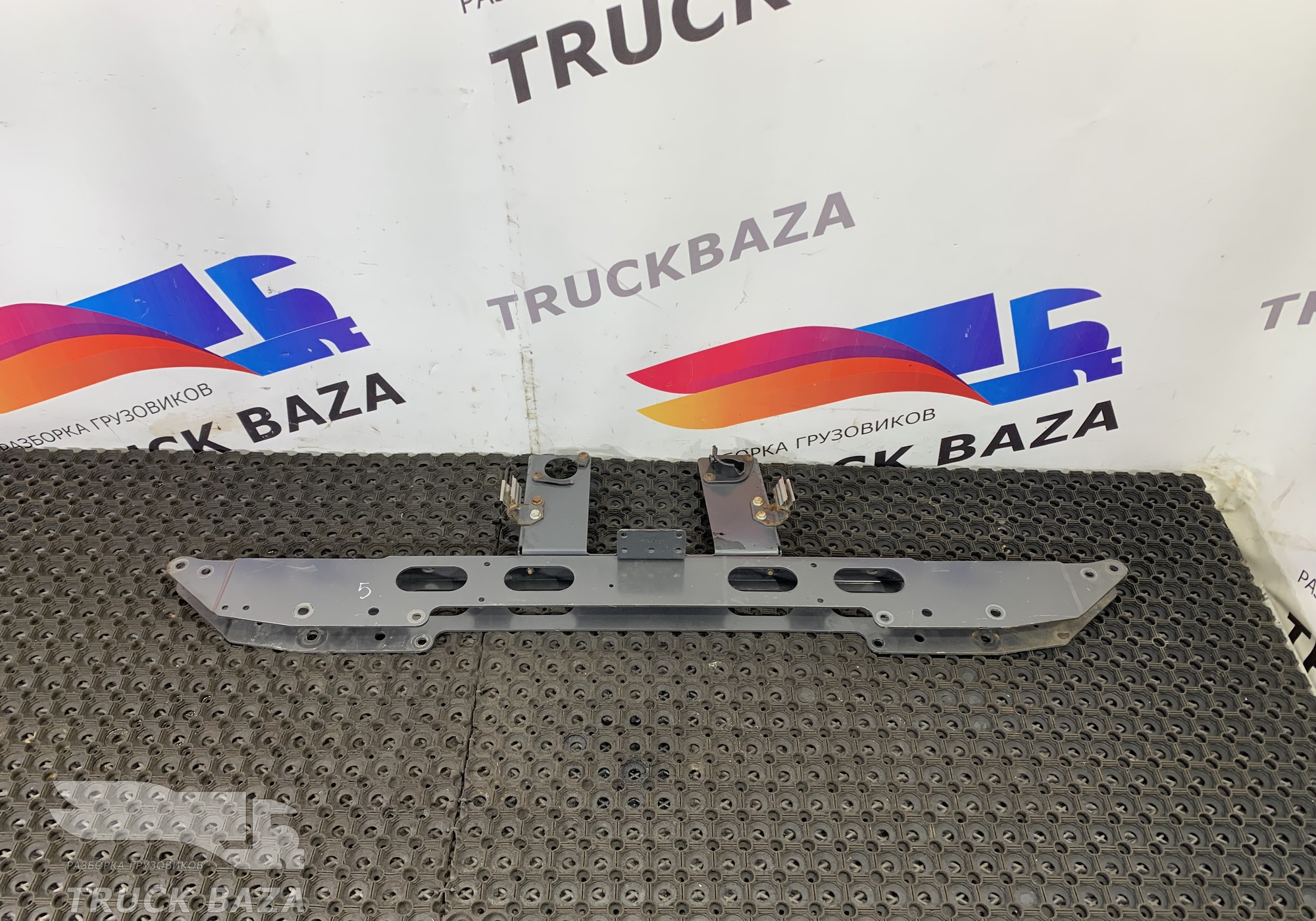 9303100758 Кронштейн кабины для Mercedes-Benz Actros MP3 (с 2008)