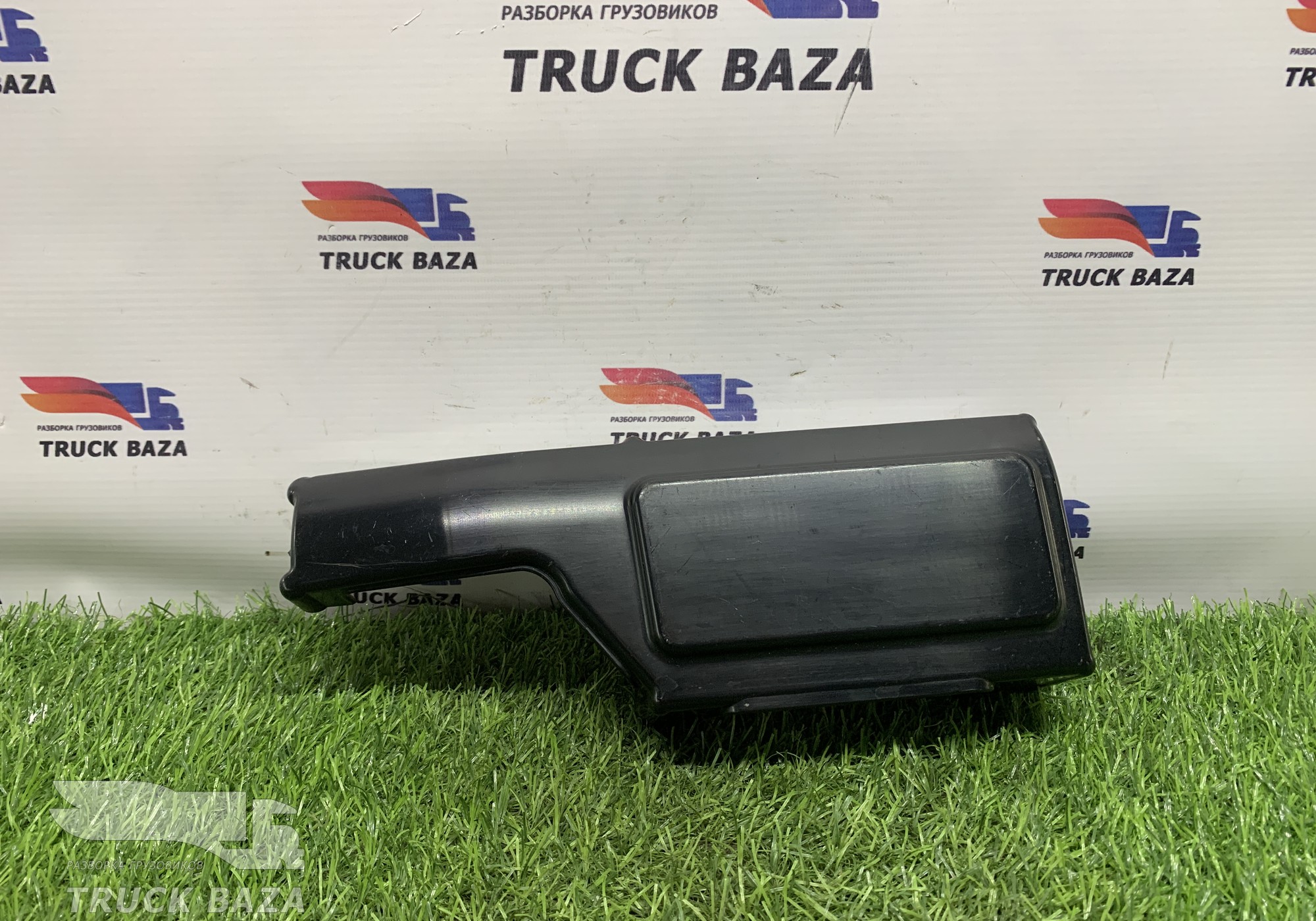 82184868 Корпус электроразъемов для Renault T (с 2013)