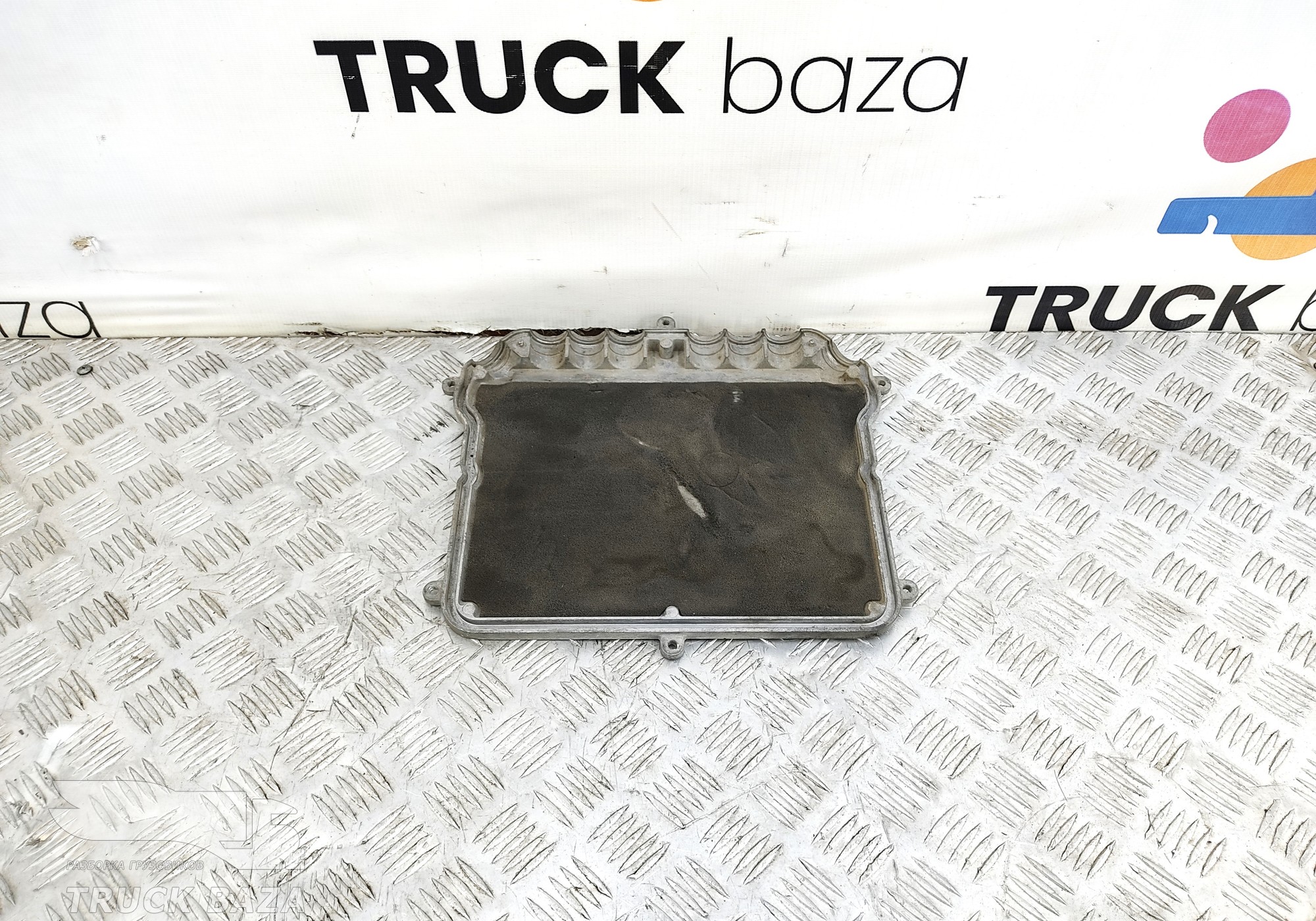 0005400782 Крышка блока предохранителей