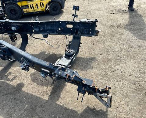 Кронштейн траверсы рамы для DongFeng GX DFH4180