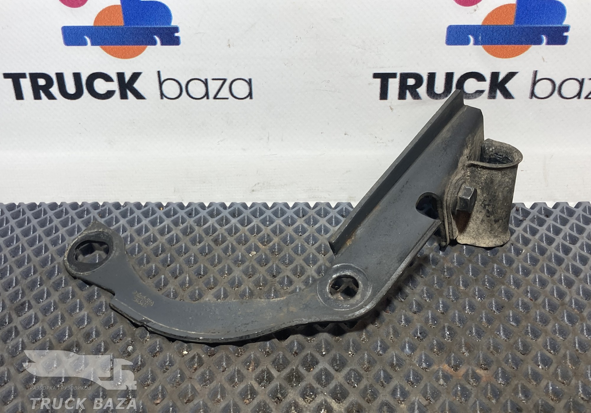 2345414 Кронштейн крепления стартера