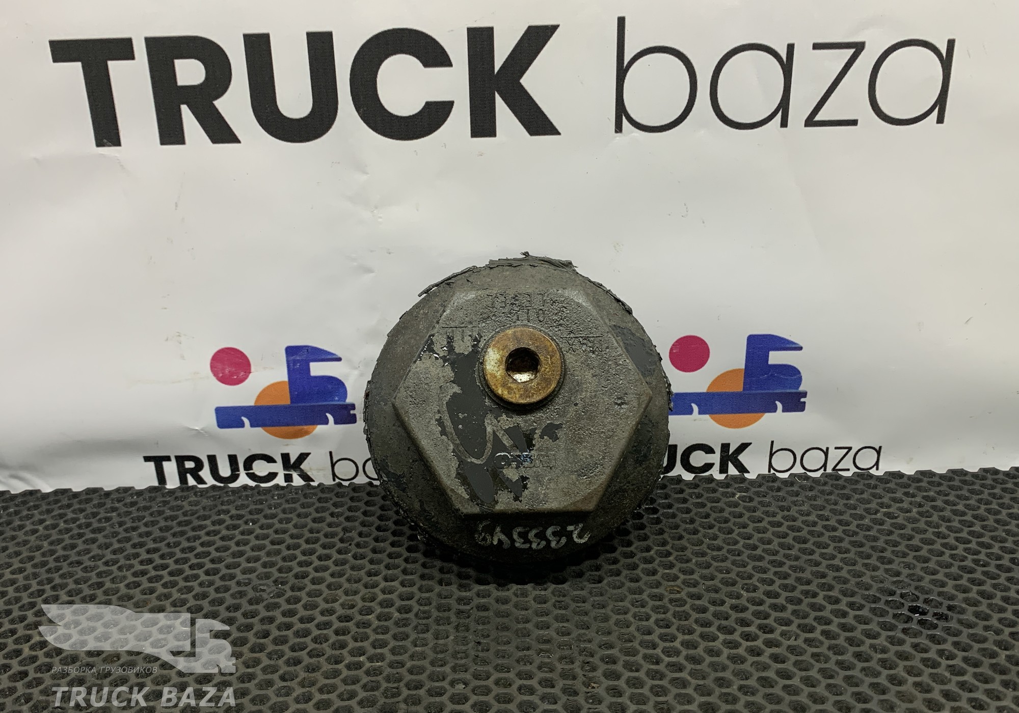 7184091 Крышка передней ступицы для Iveco Stralis II Hi-Way (с 2012)