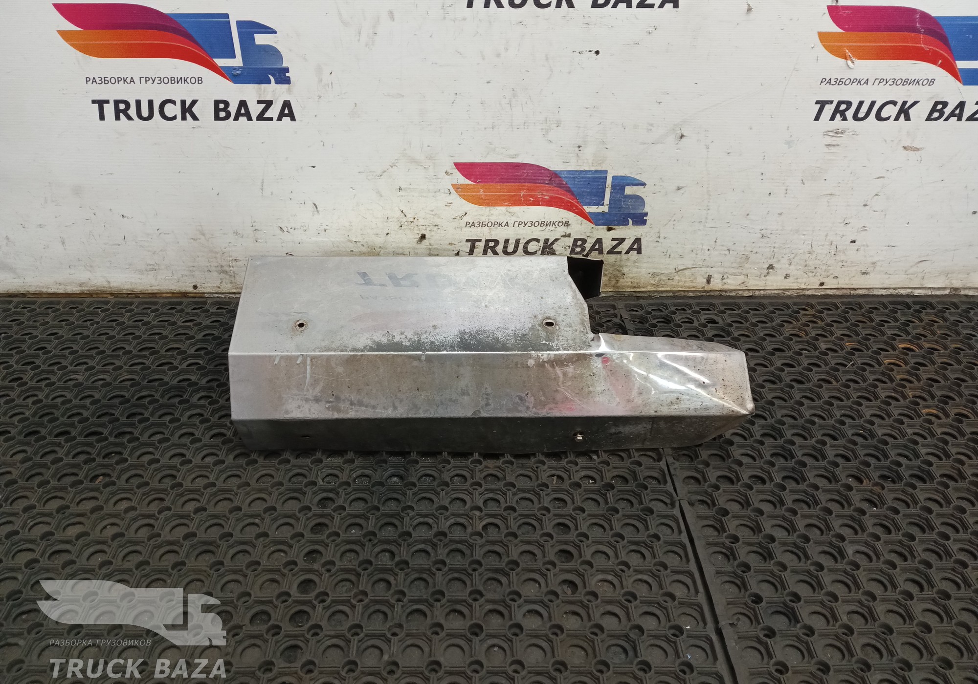 1736286 Экран тепловой для Daf XF105