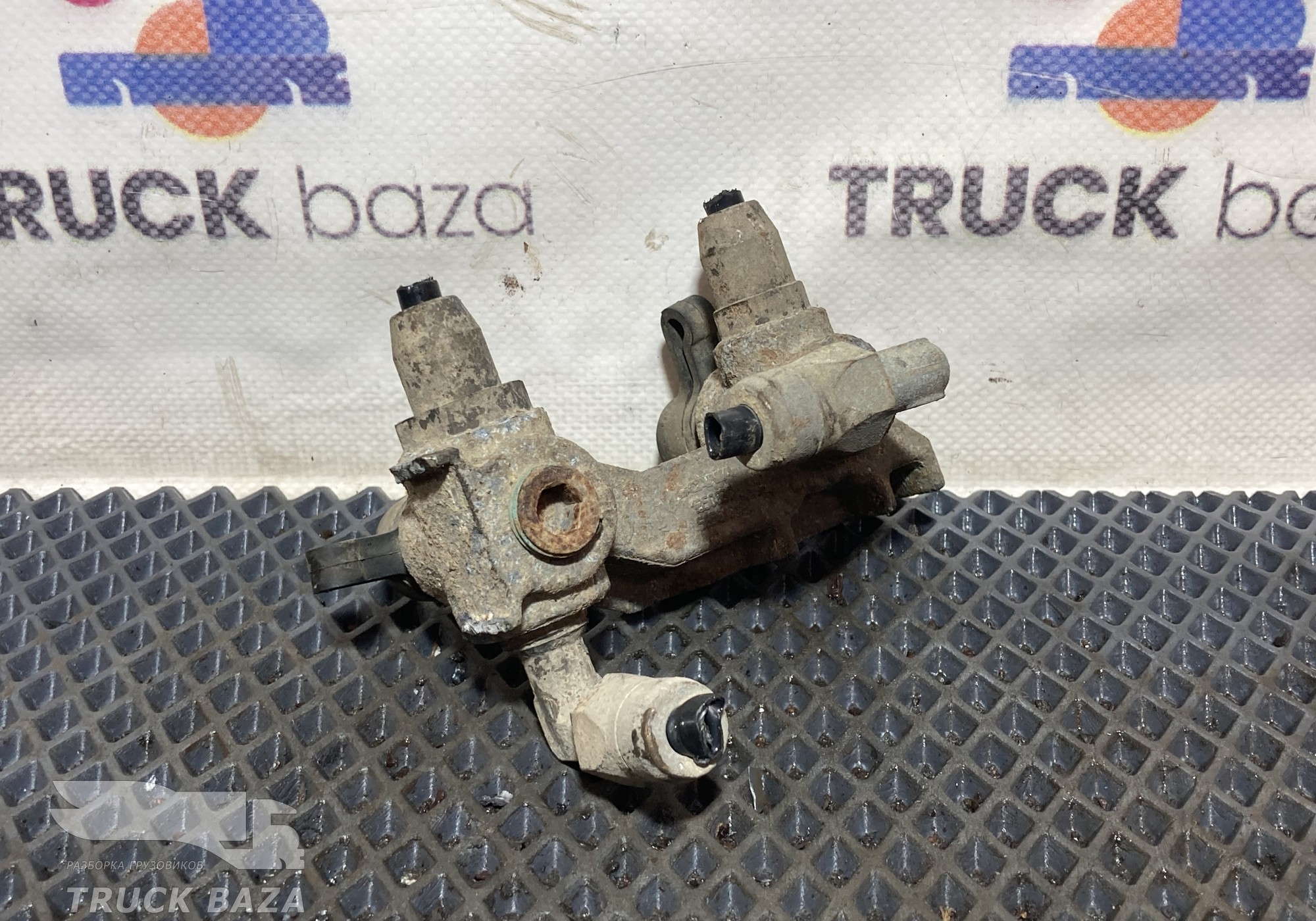 1350839 Регулятор тормозных сил