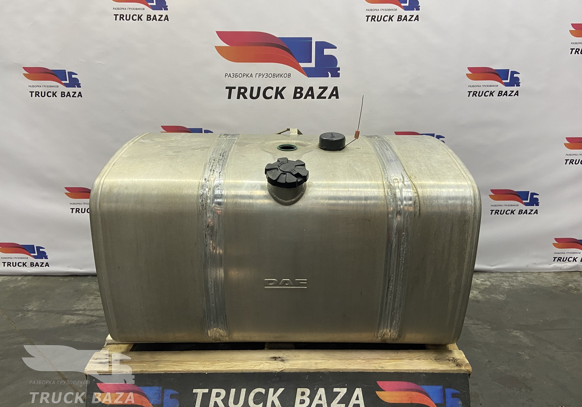 1681824 Бак топливный 430 L для Daf XF105 (с 2005)