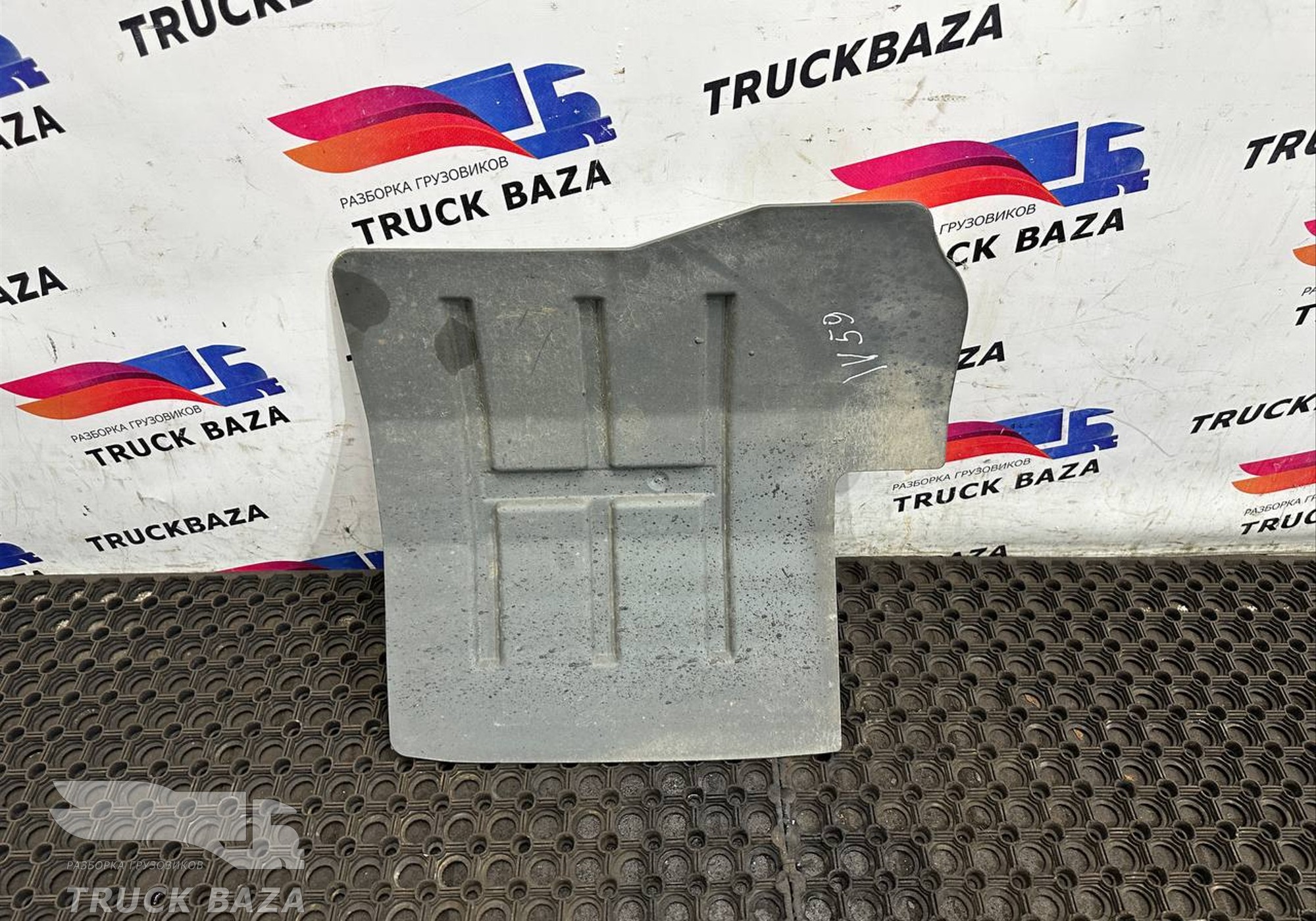 504067513 Крыло переднее правое для Iveco Stralis I (с 2002)