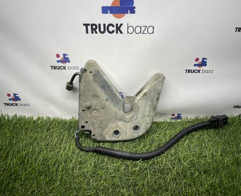 A9303100083 Замок кабины для КАМАЗ 5490 (с 2013)