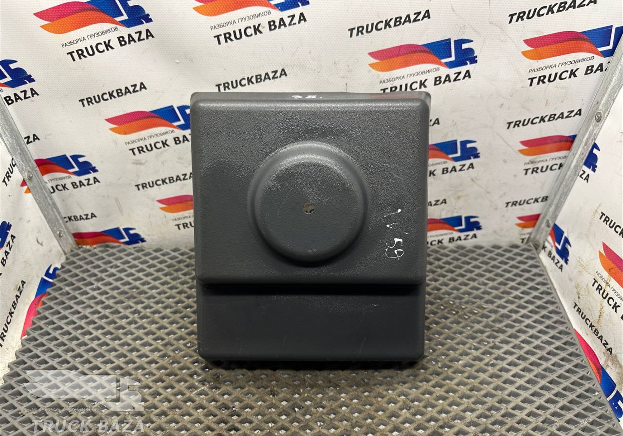 41296194 Крышка бака AdBlue для Iveco Stralis I (с 2002)