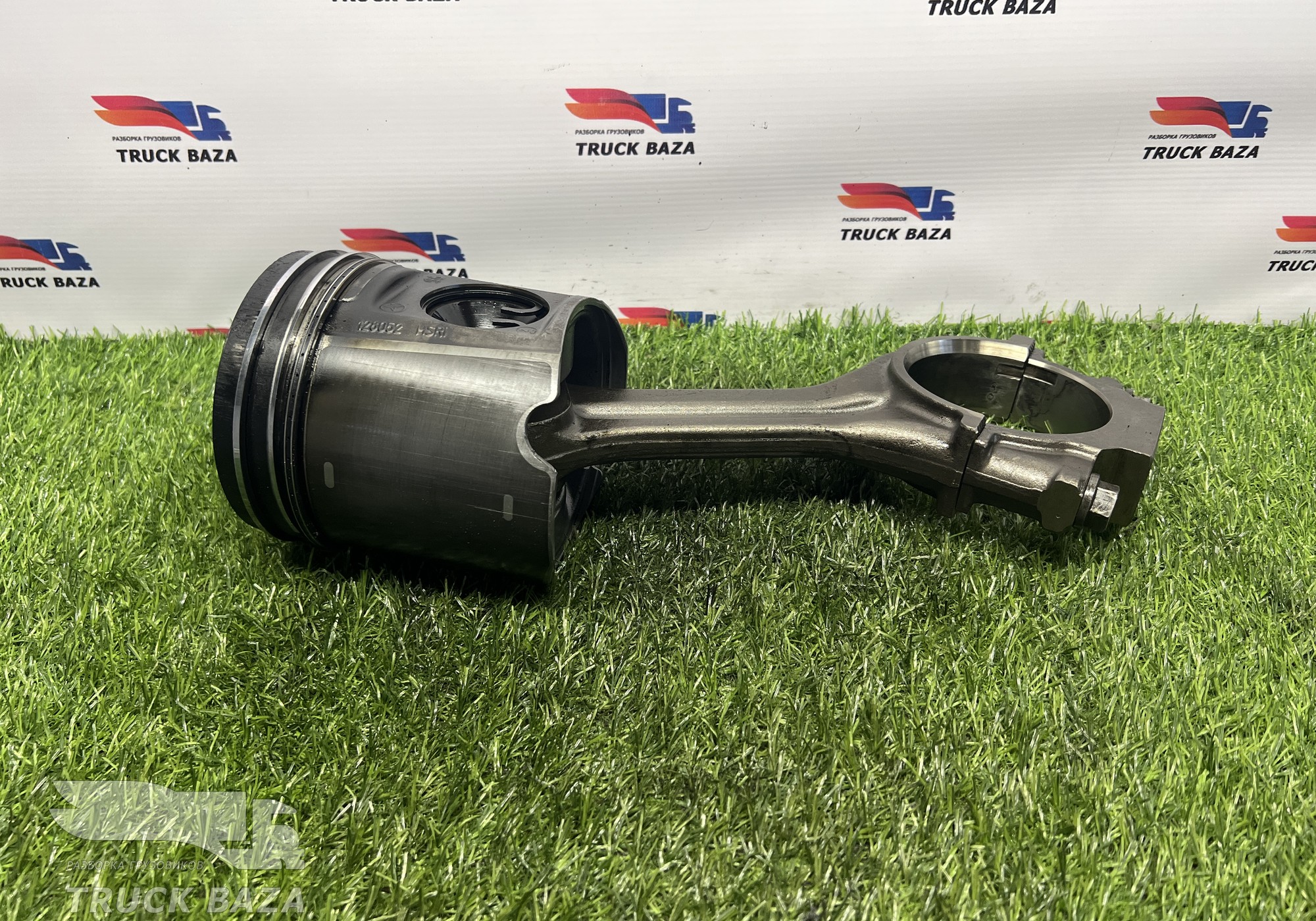 A4570301737 Поршень с шатуном