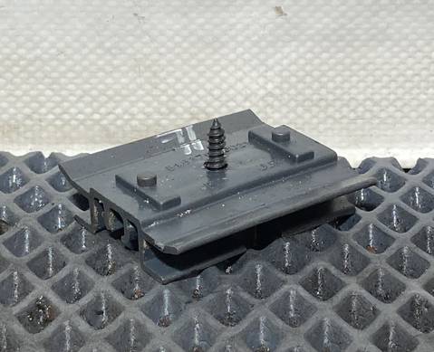 81637040021 Зажим обшивки потолка для Man TGS II (с 2012)