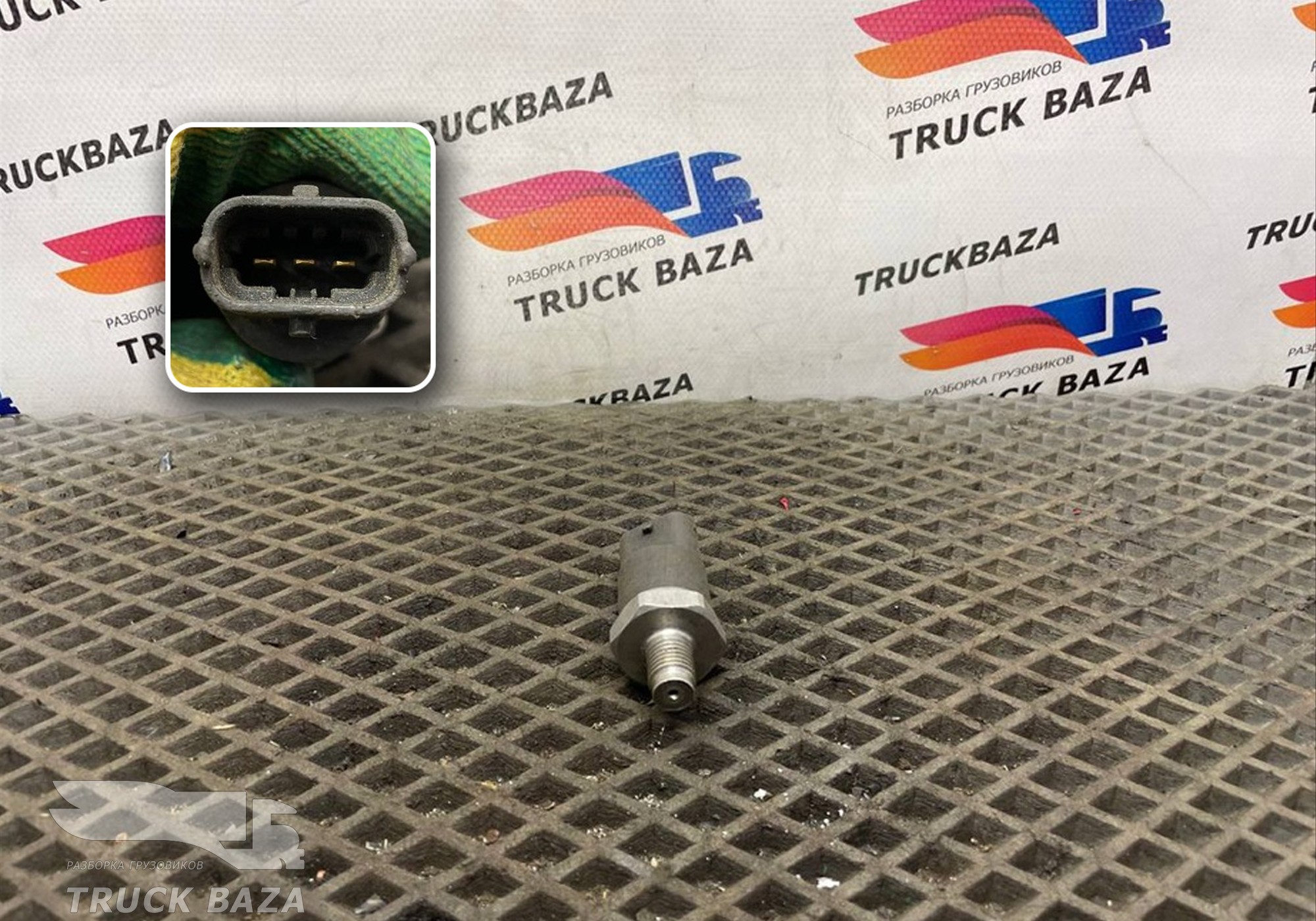 5001853014 Датчик давления топлива в рампе для Iveco