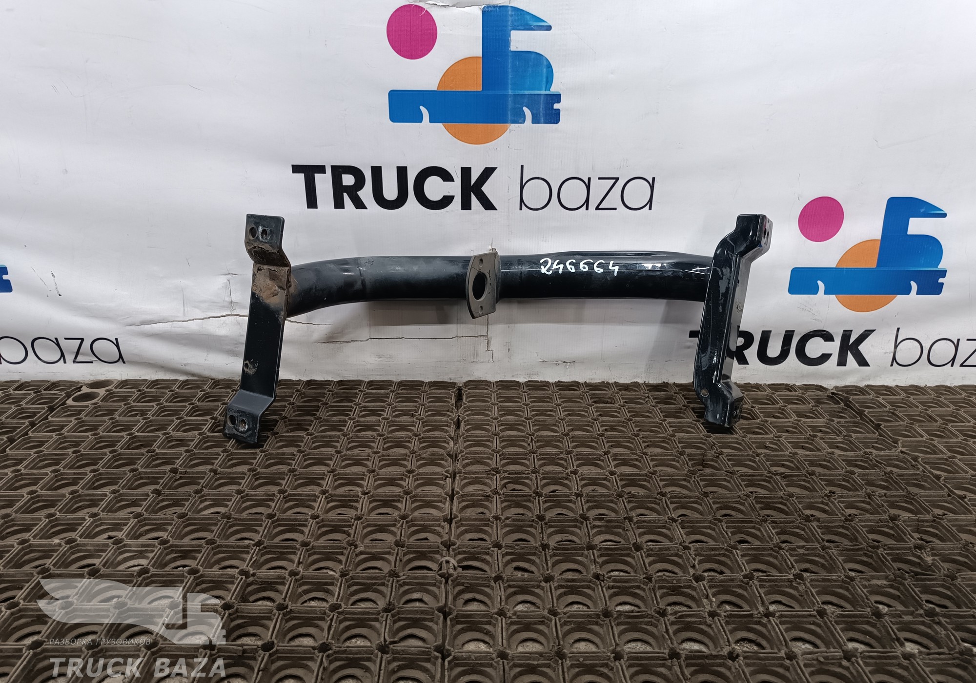 81615405078 Кронштейн подножки правый для Man TGA
