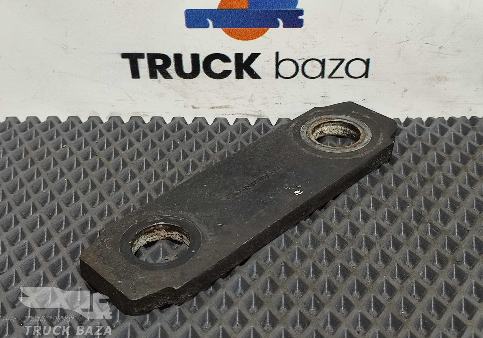 1925637 Проставка рессоры передней для Scania 6-series R (с 2016)