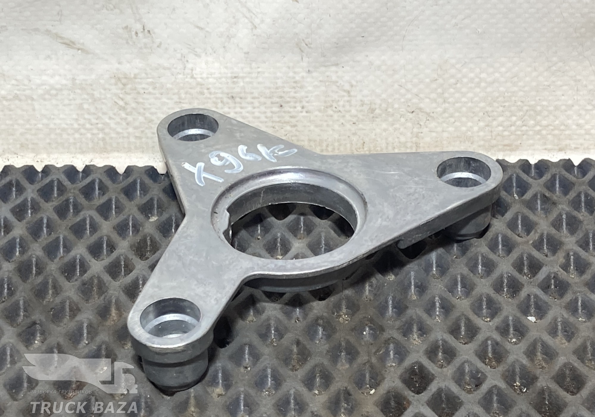 Плата фиксации для Daf XF105 (с 2005)