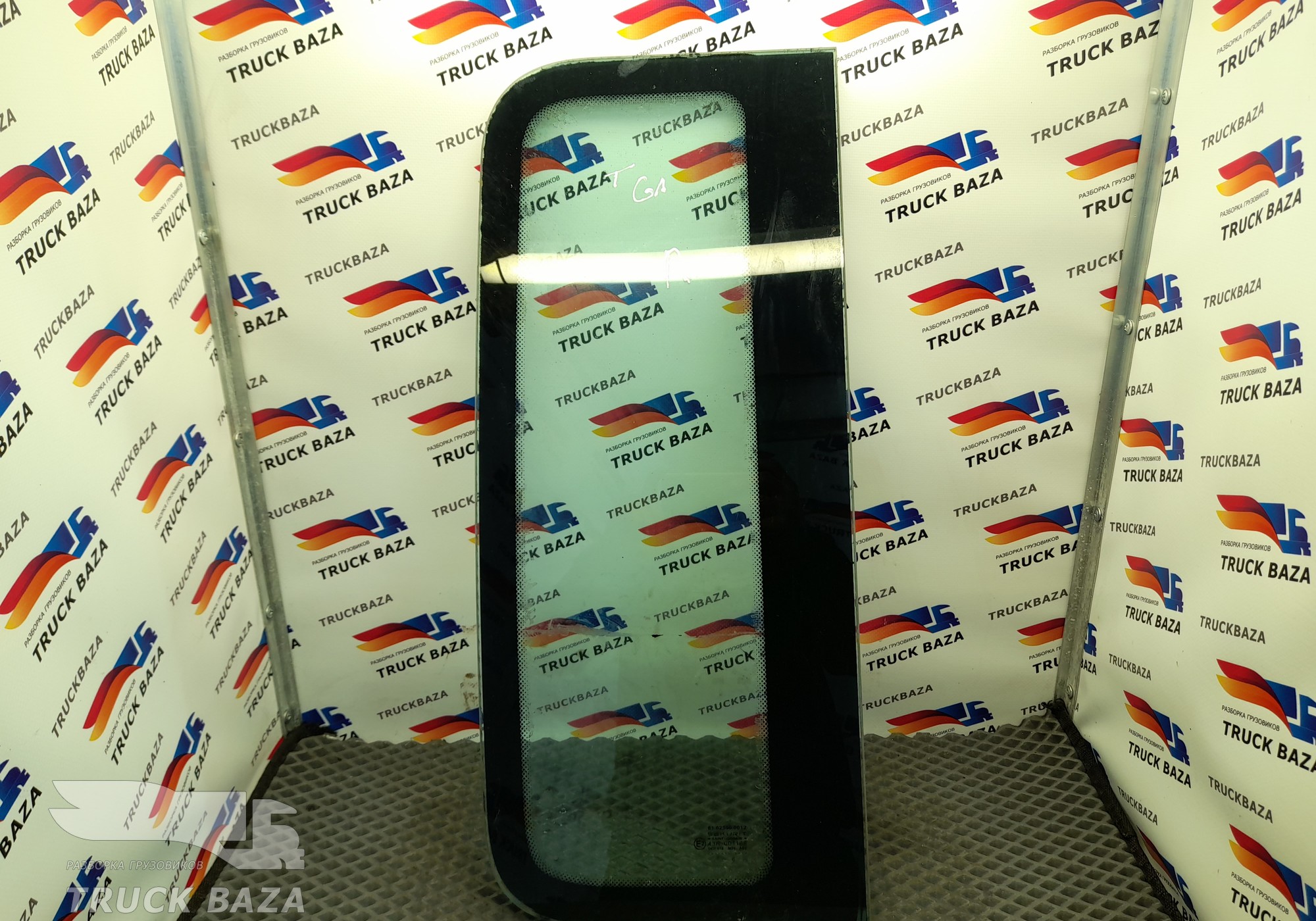 81625500012 Стекло боковое правое для Man TGS II (с 2012)
