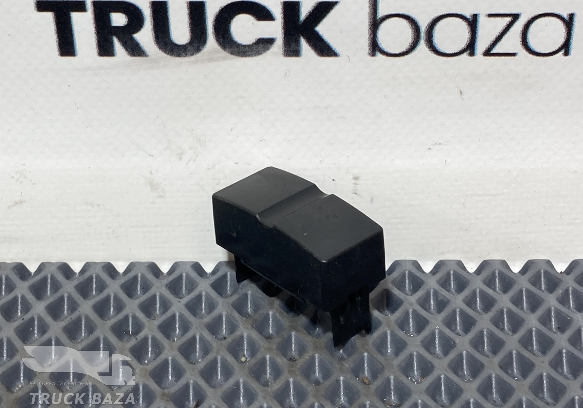 81614460051 Заглушка кнопки