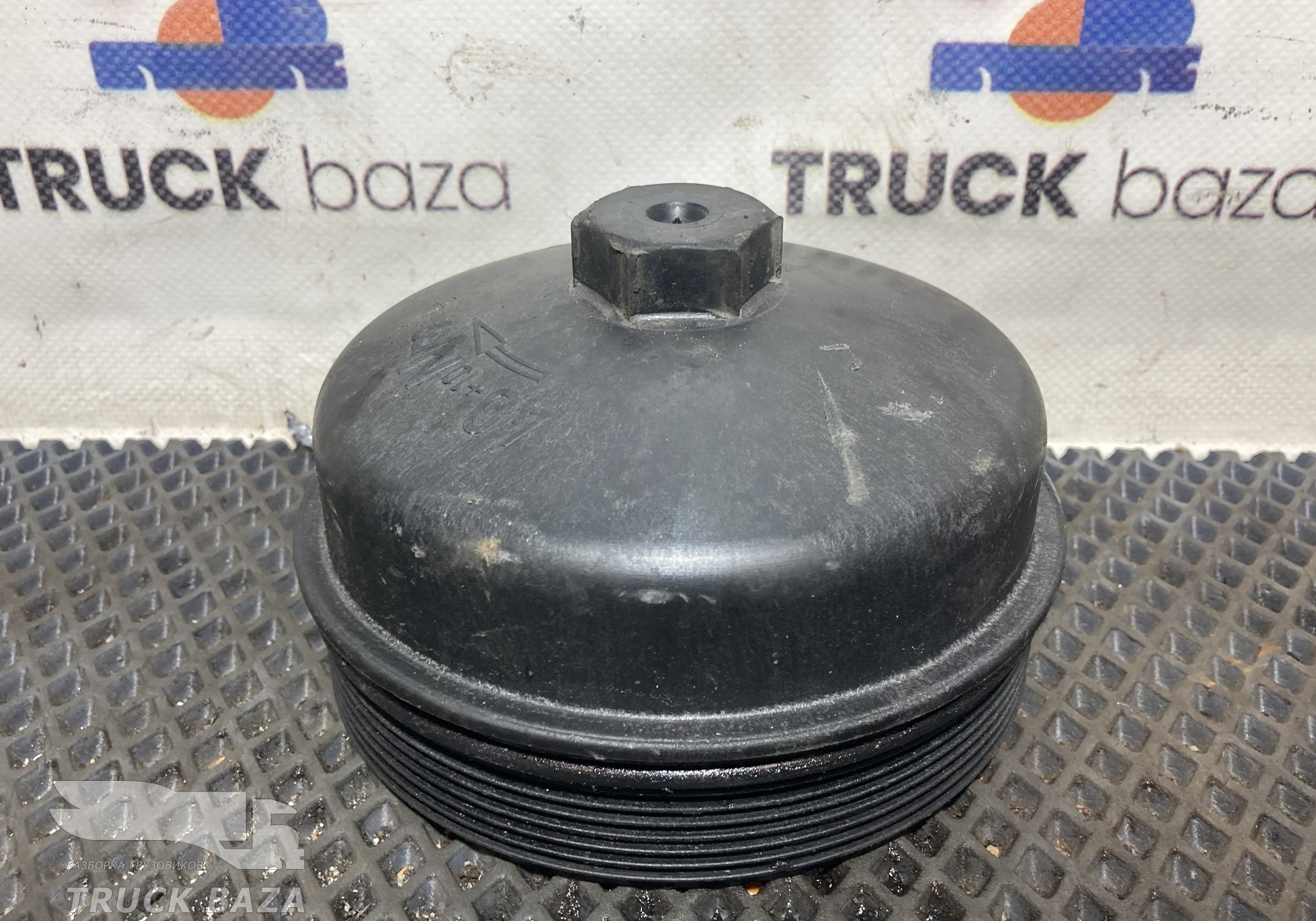 Крышка корпуса масляного фильтра для КАМАЗ 5490 (с 2013)