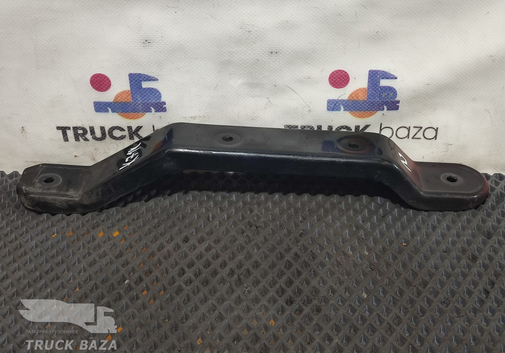 9605280641 Кронштейн воздухозаборника